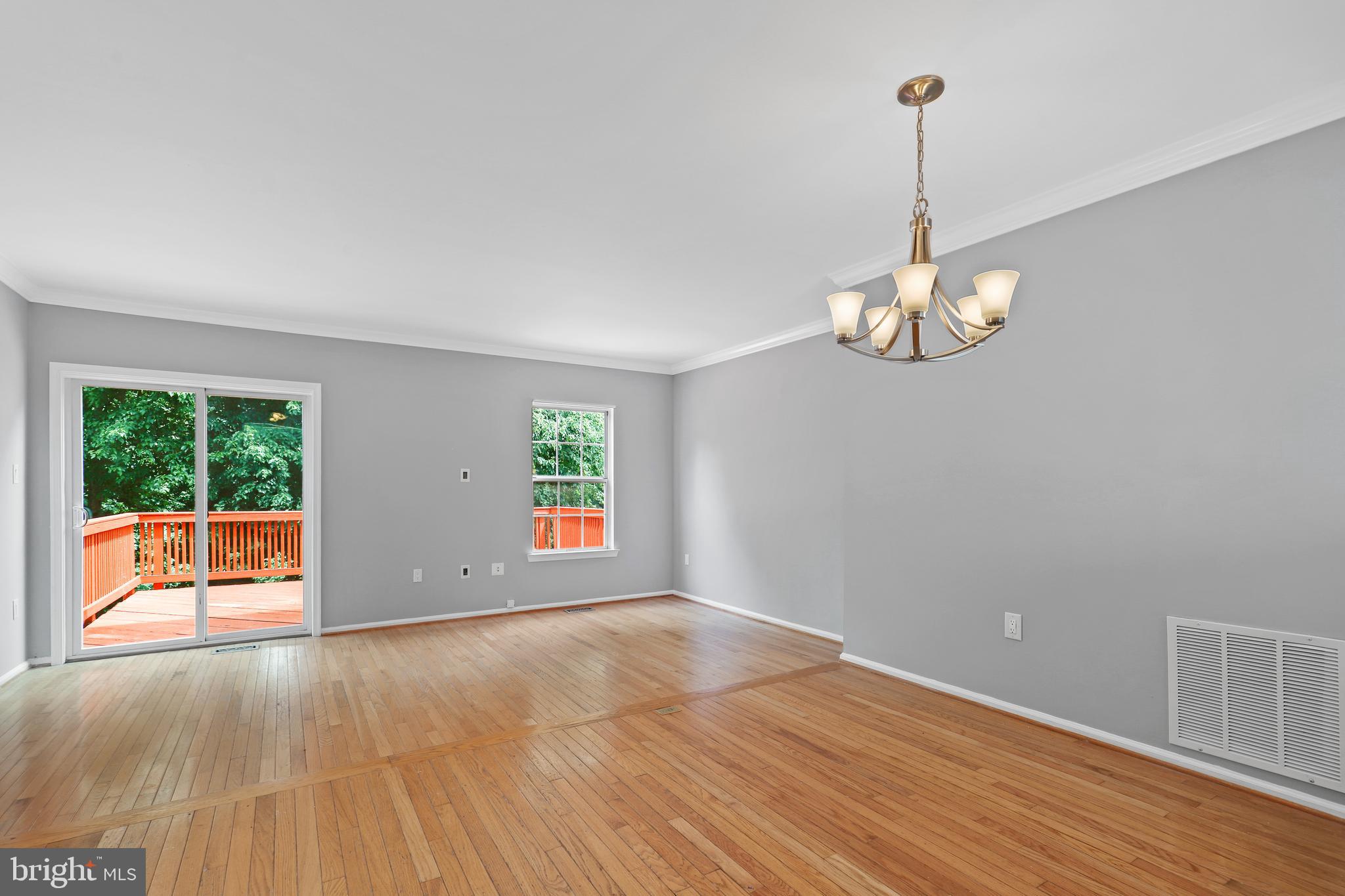 SINGLETONS GROVE - Residential