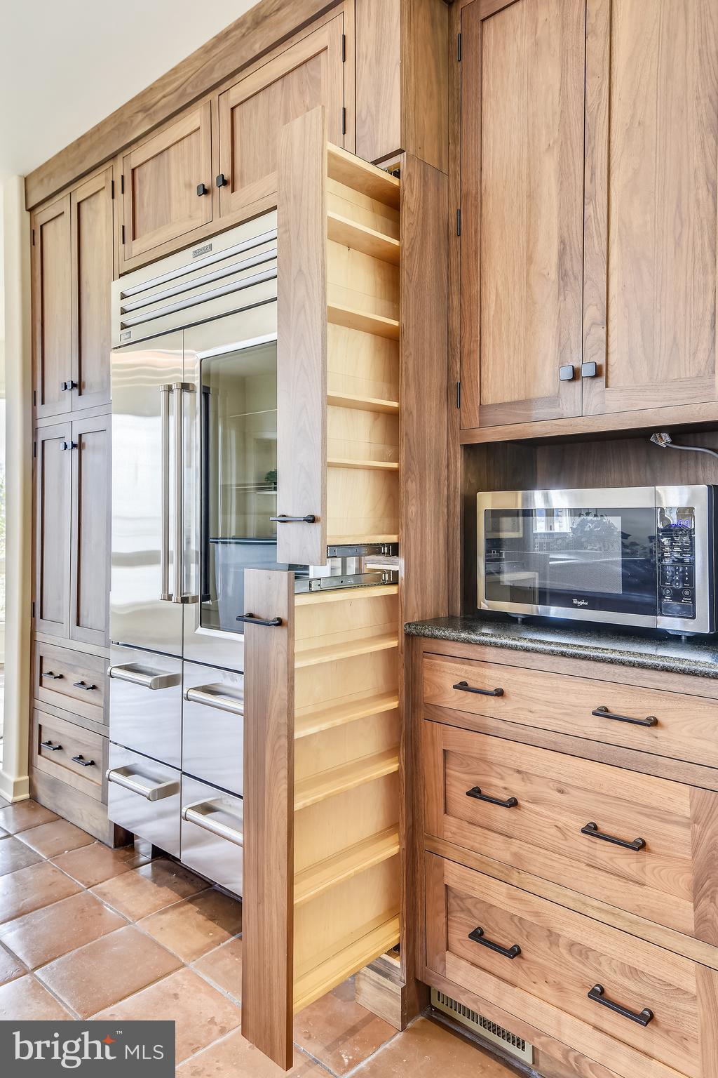 SOUTH RIVER LANDING - Residential