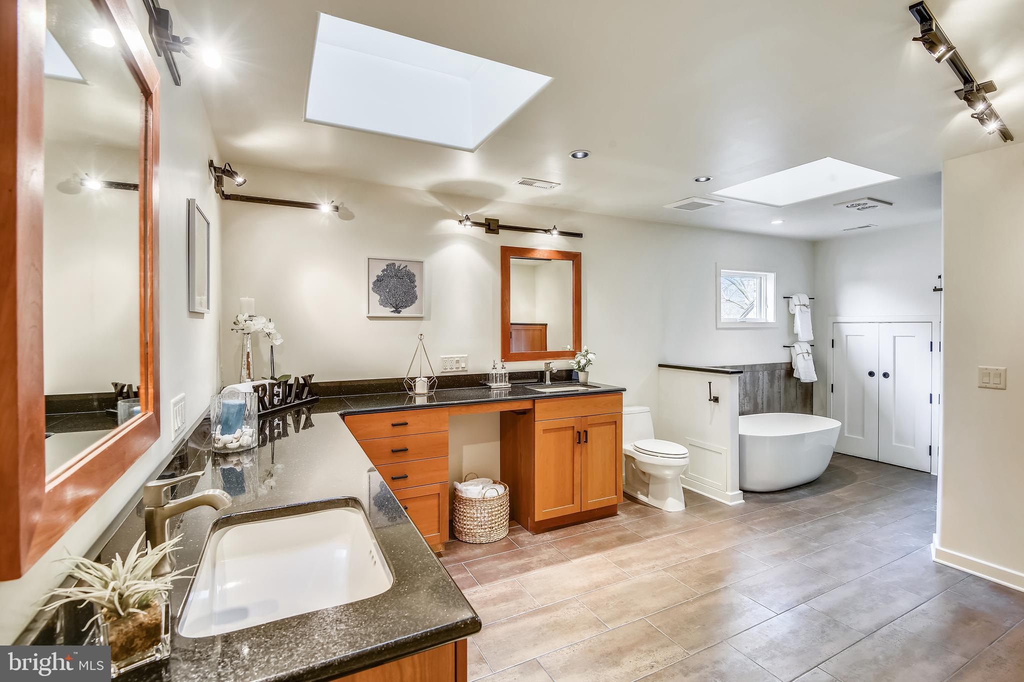 SOUTH RIVER LANDING - Residential