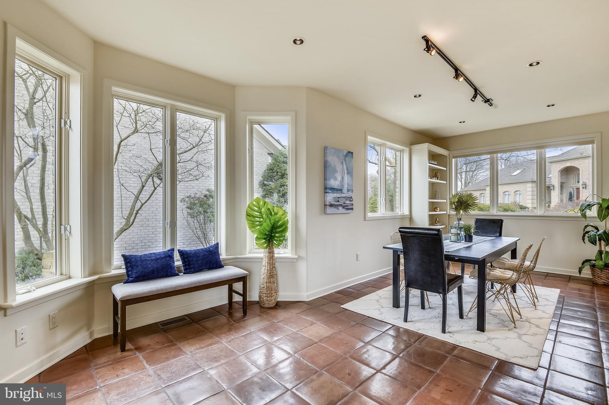 SOUTH RIVER LANDING - Residential