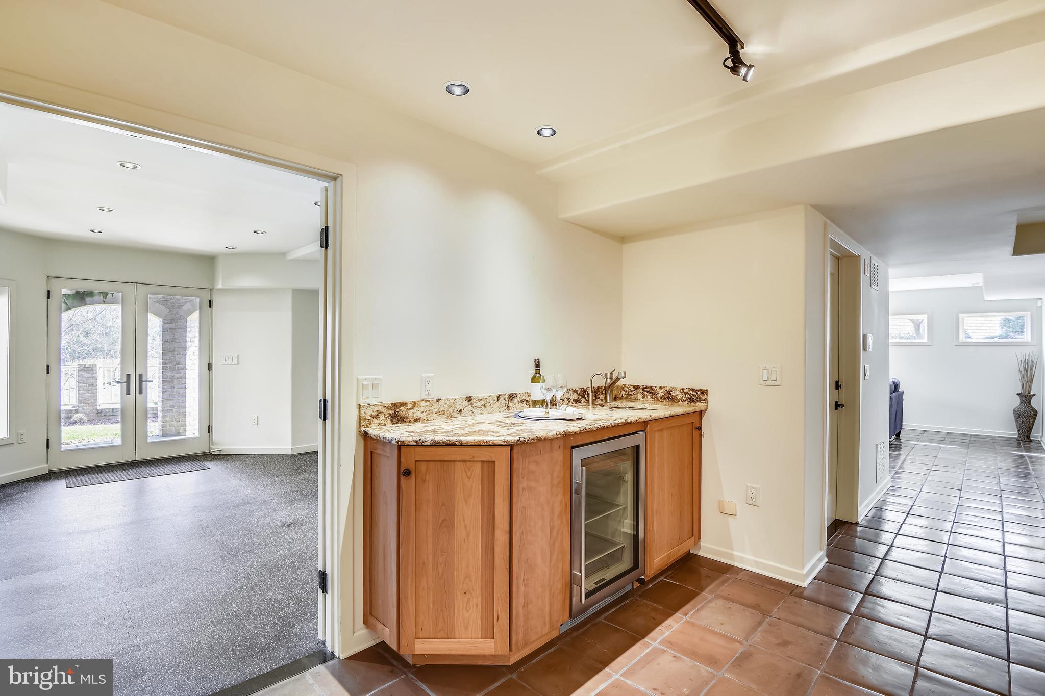 SOUTH RIVER LANDING - Residential