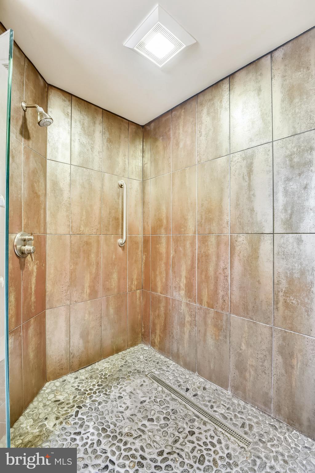 SOUTH RIVER LANDING - Residential