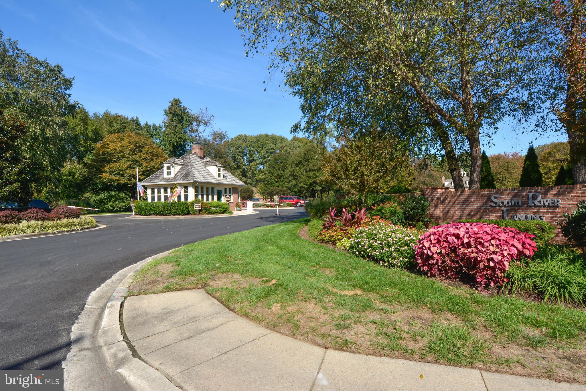 SOUTH RIVER LANDING - Residential