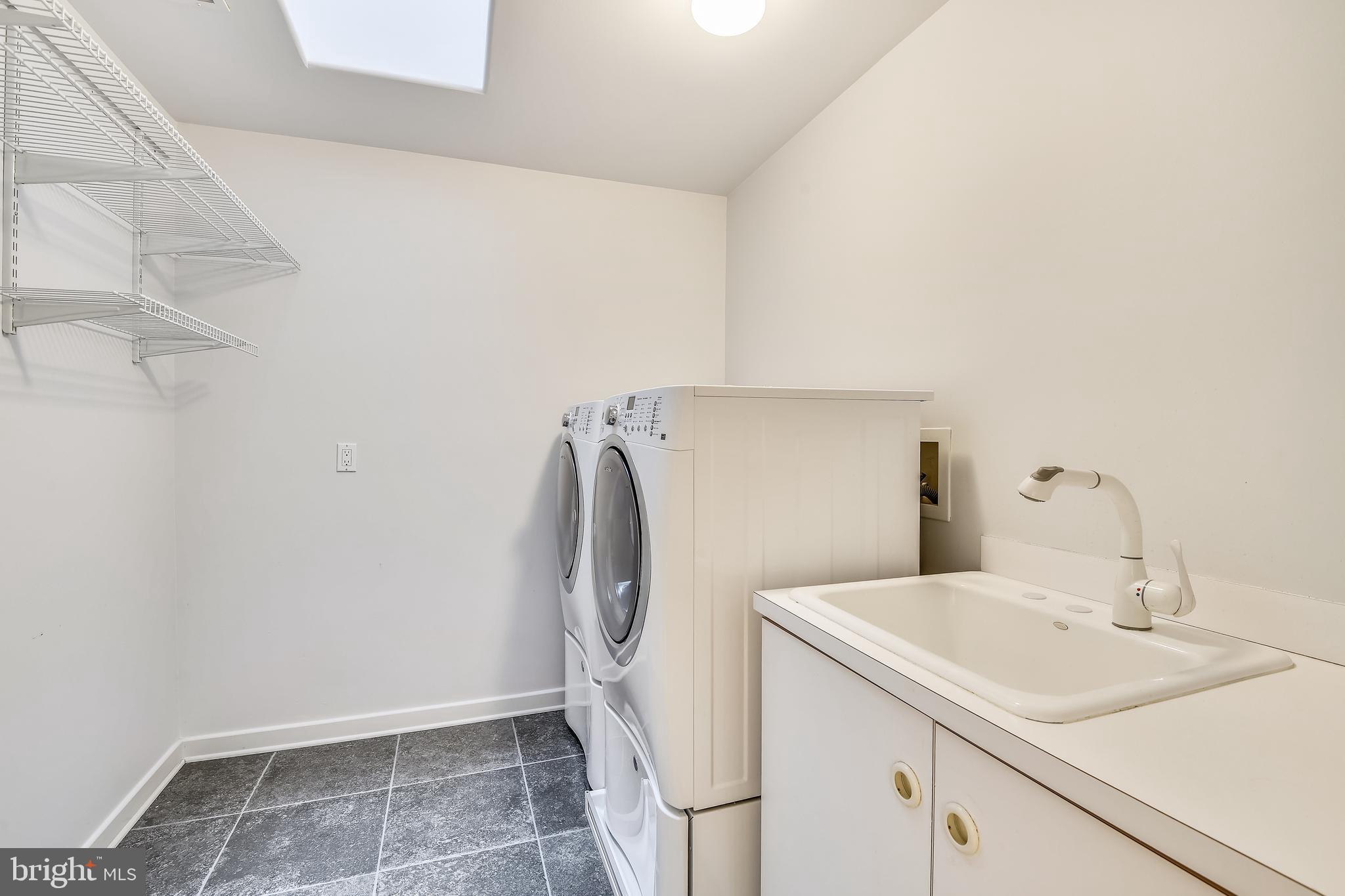 SOUTH RIVER LANDING - Residential