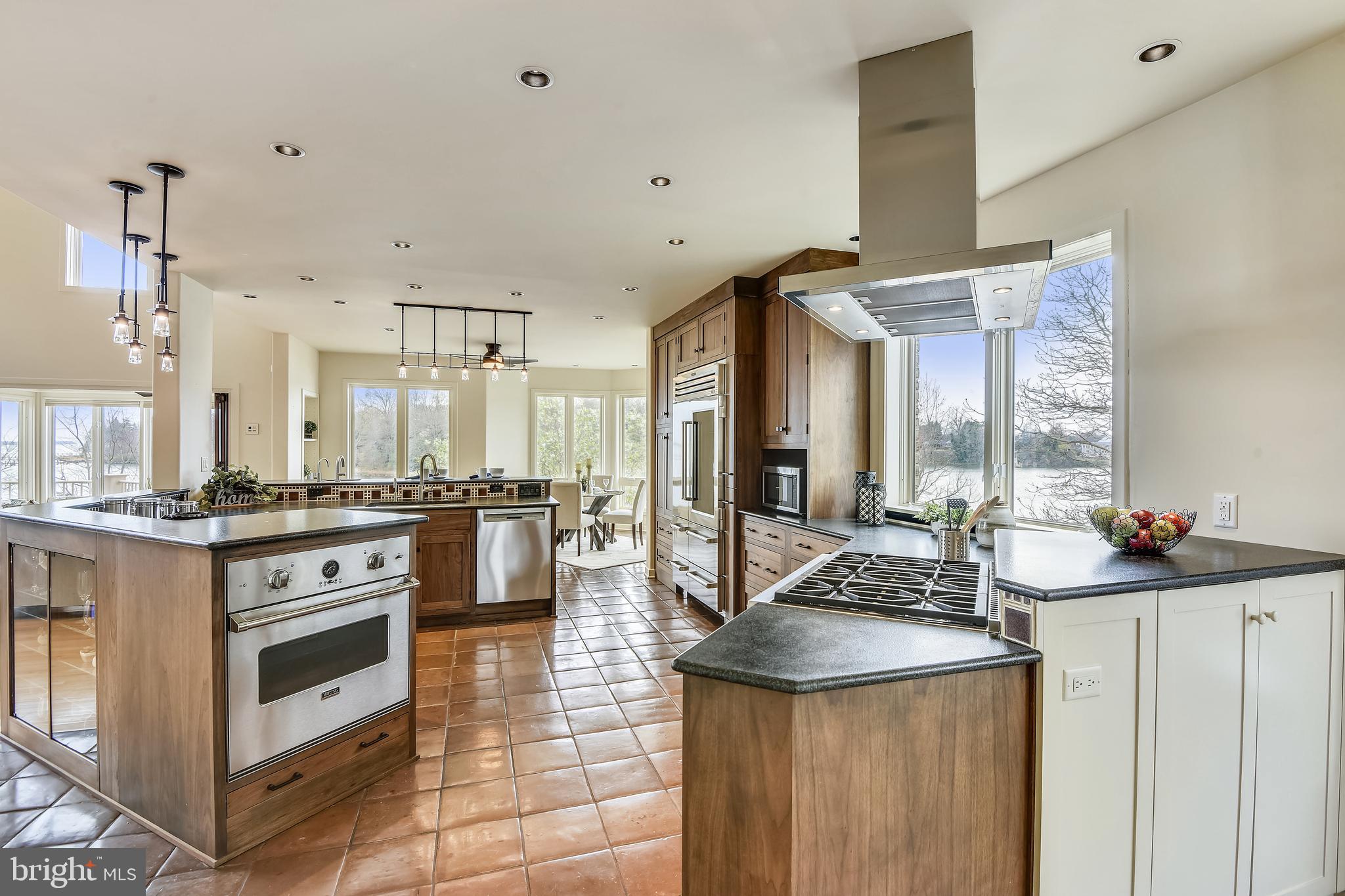 SOUTH RIVER LANDING - Residential