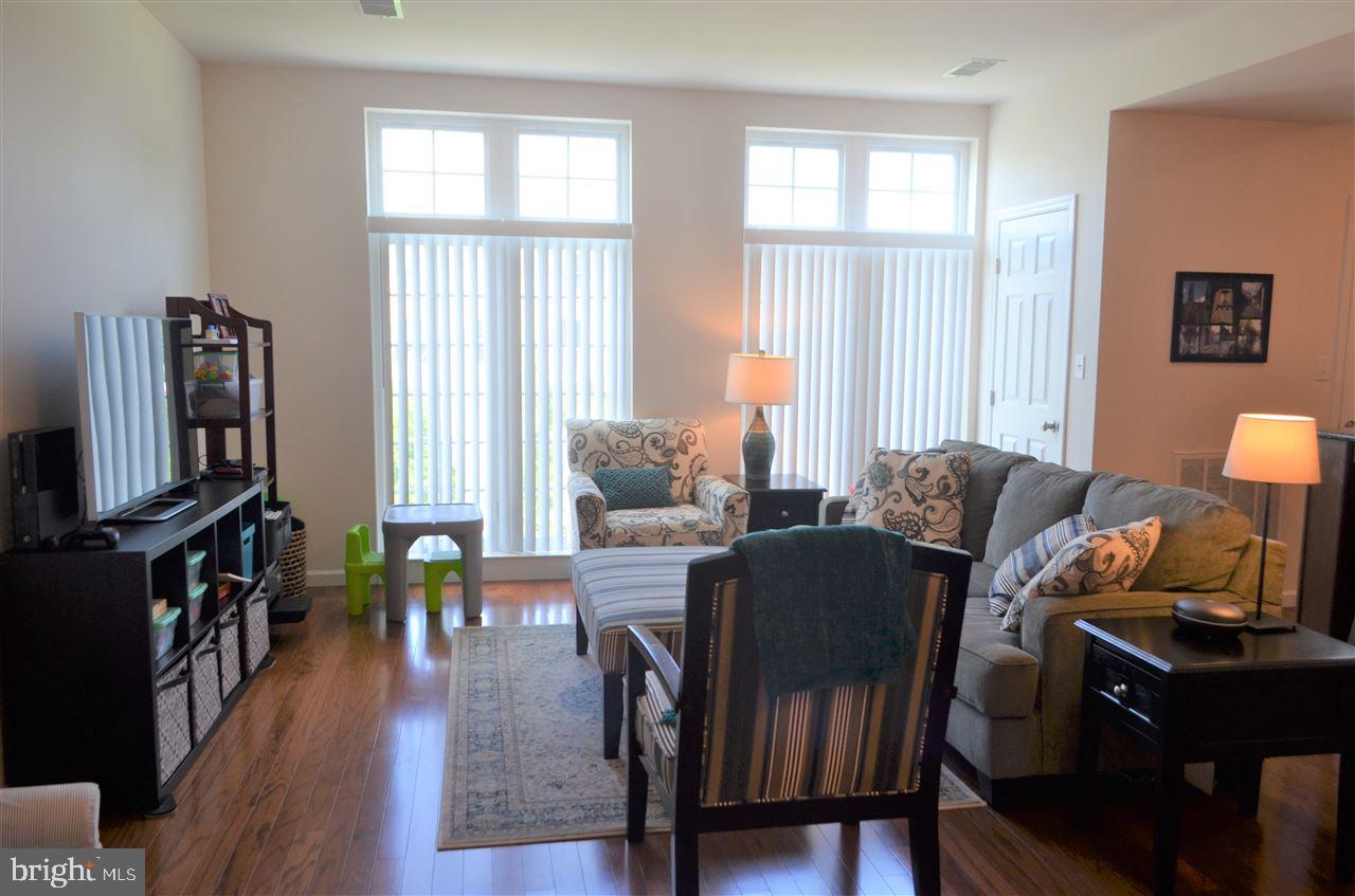 TOWNS AT MERIDIAN - Residential