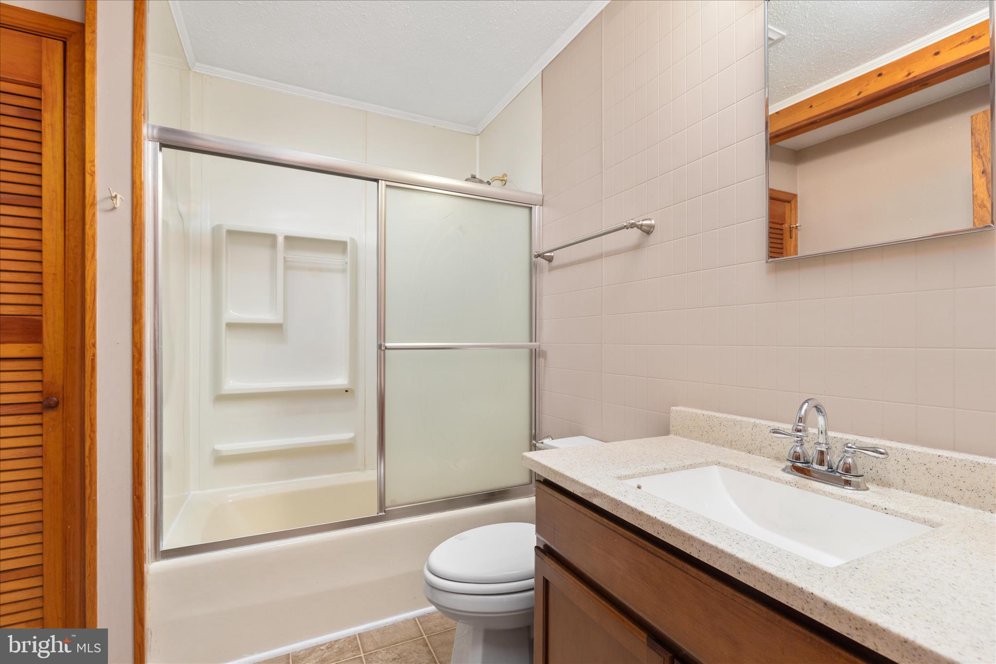 SHAWNEELAND - Residential