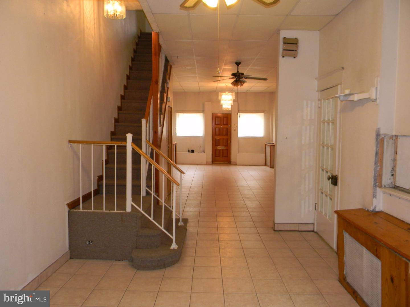 KENSINGTON - Residential