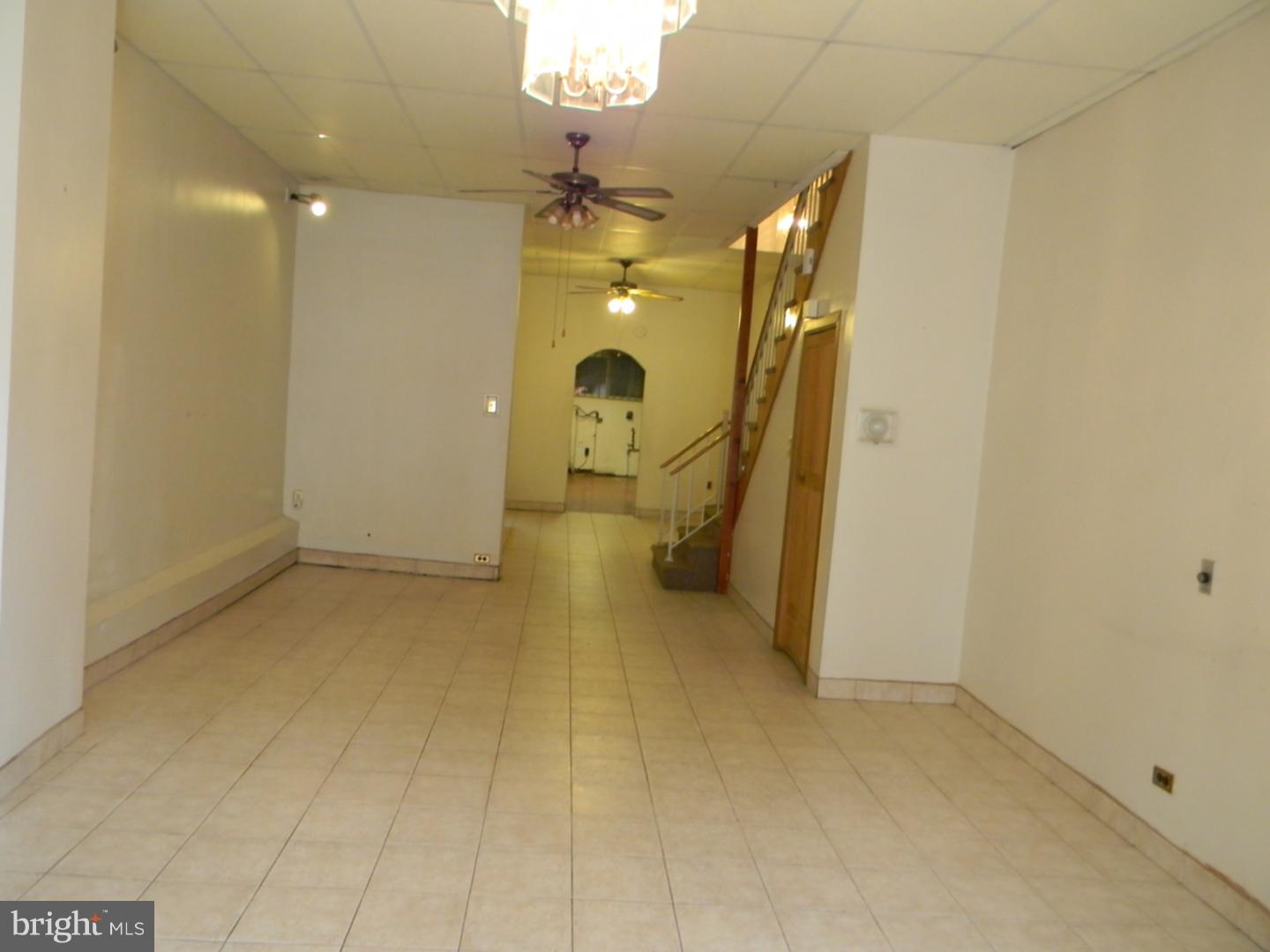 KENSINGTON - Residential