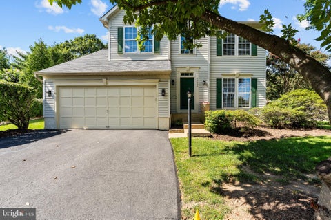 Photo of 42852 Genuine Reward Court, ASHBURN, VA 20147 (MLS # VALO2131158)