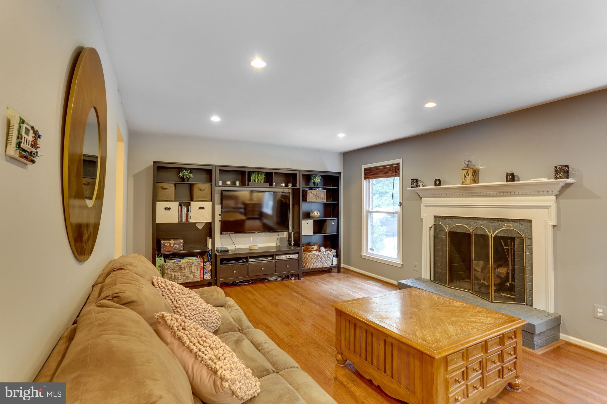 SHANNON STATION - Residential Lease