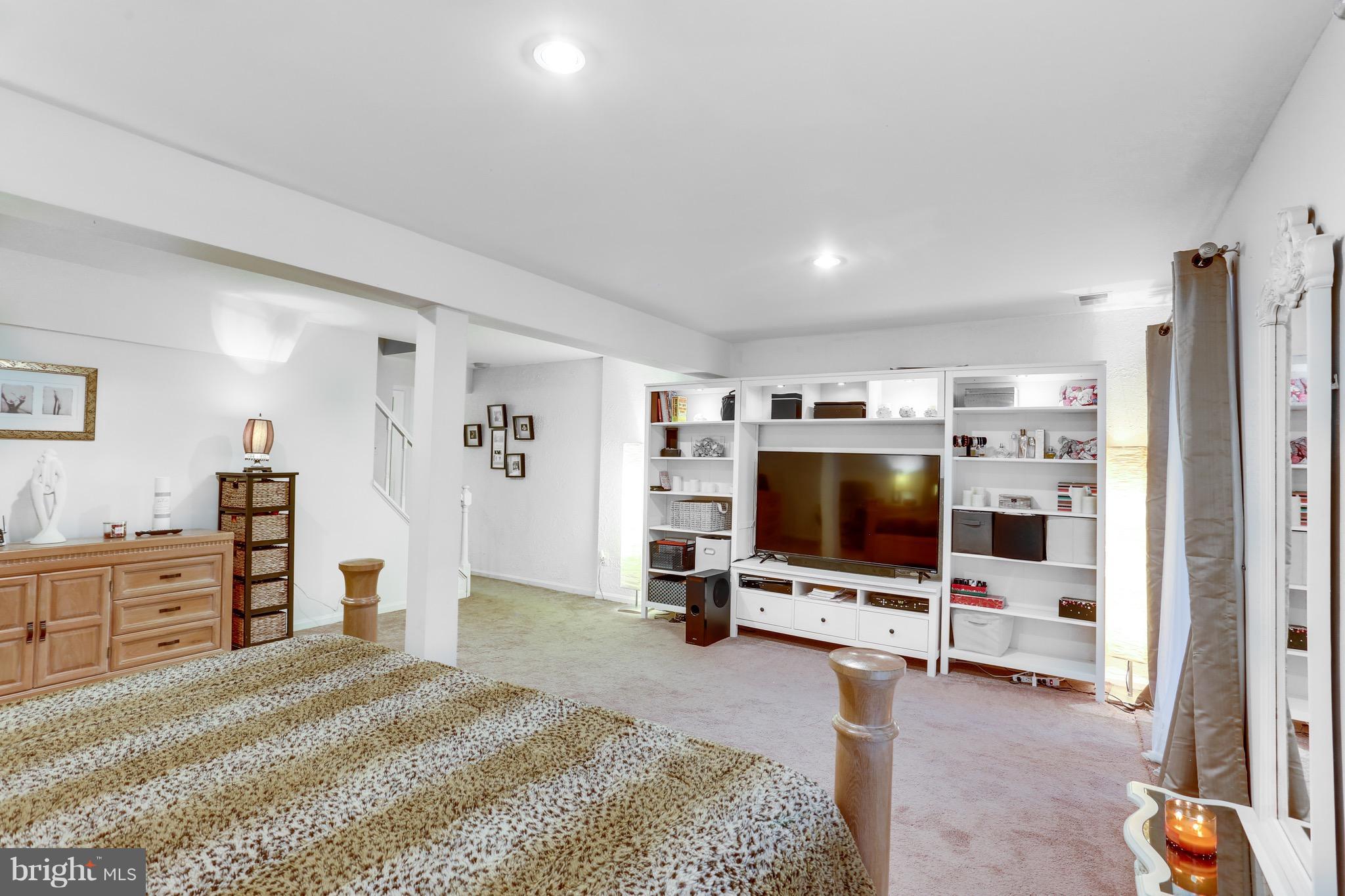 SHANNON STATION - Residential Lease