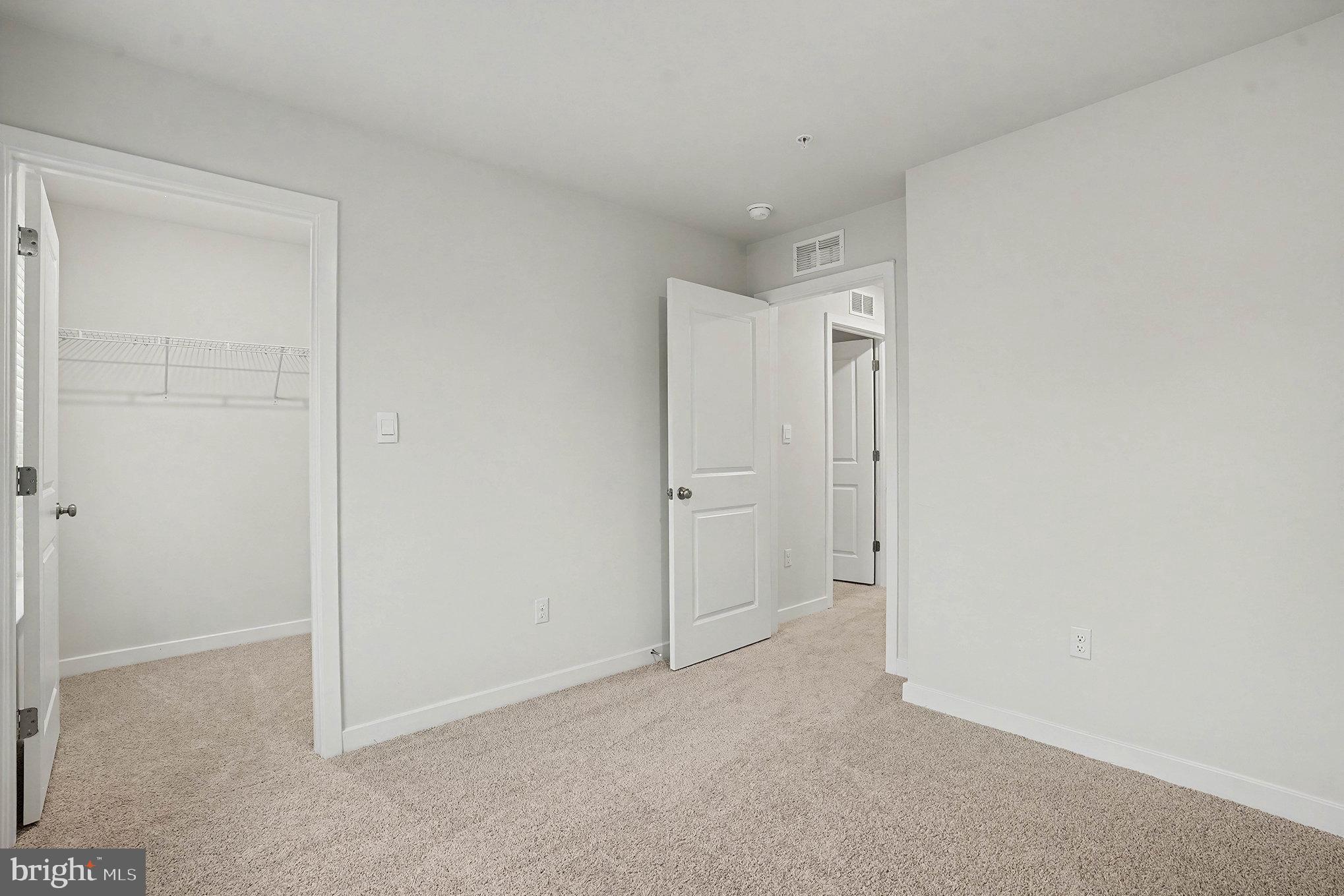 GREENWAY FARMS - Residential Lease