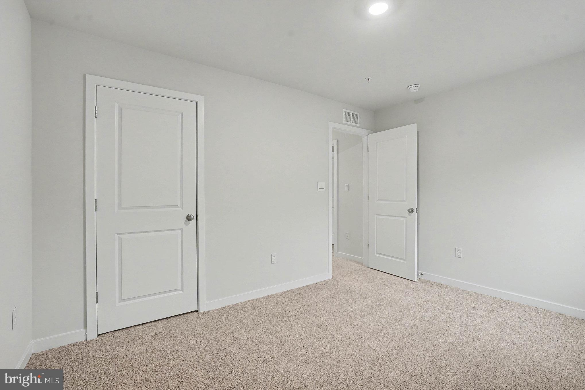 GREENWAY FARMS - Residential Lease