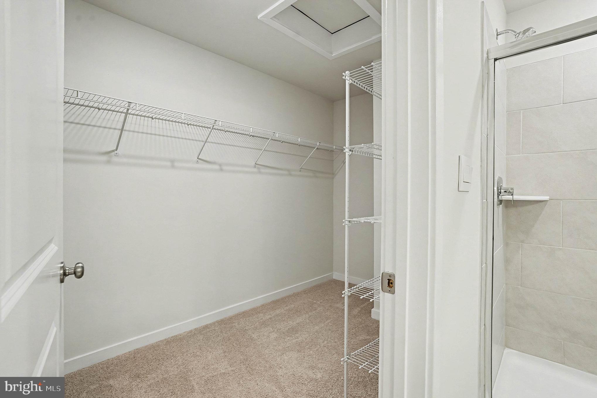 GREENWAY FARMS - Residential Lease