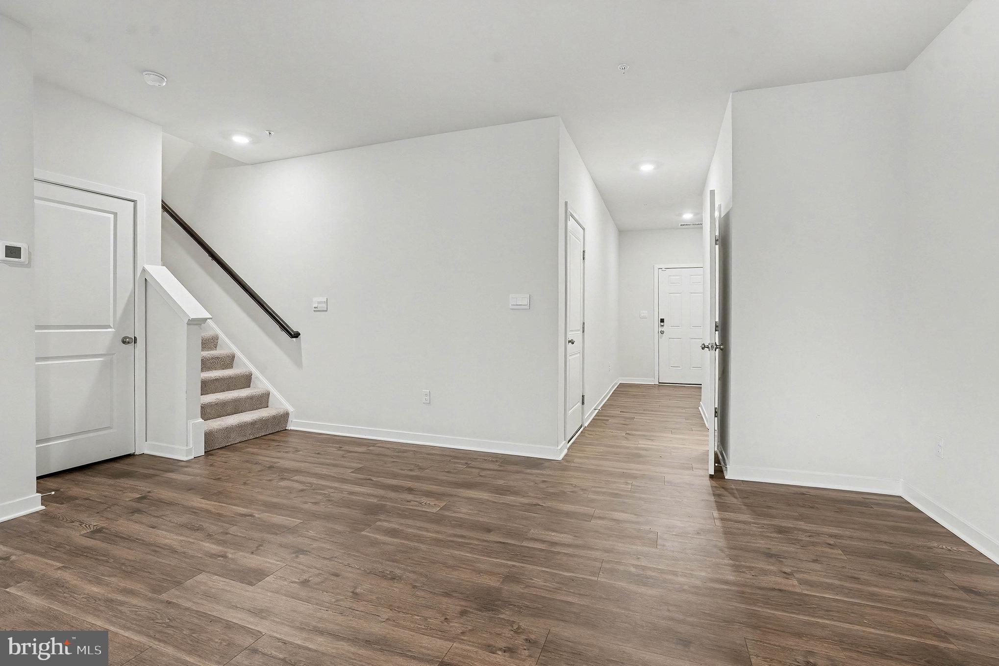 GREENWAY FARMS - Residential Lease