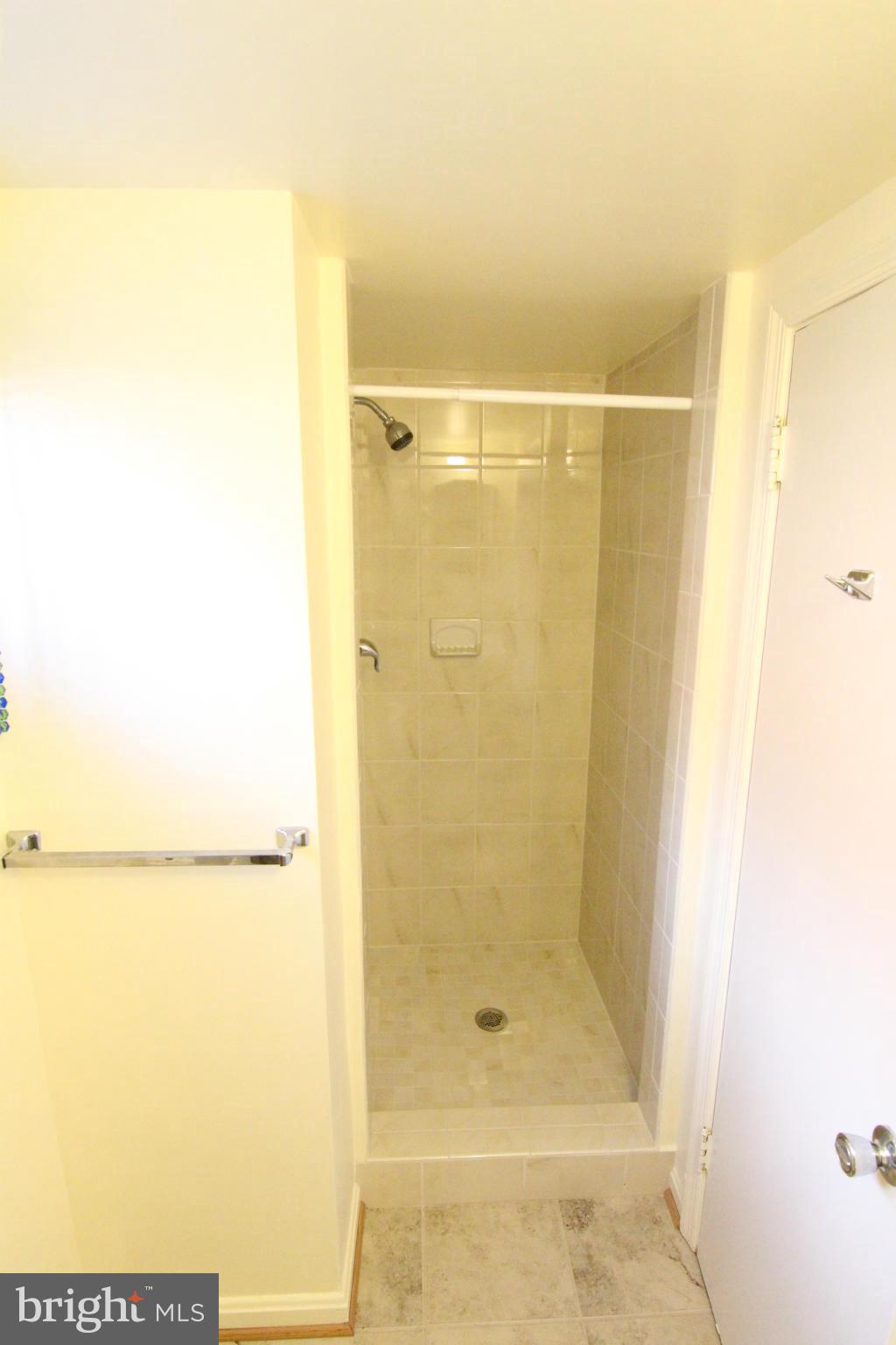 BROOKVILLE - Residential Lease