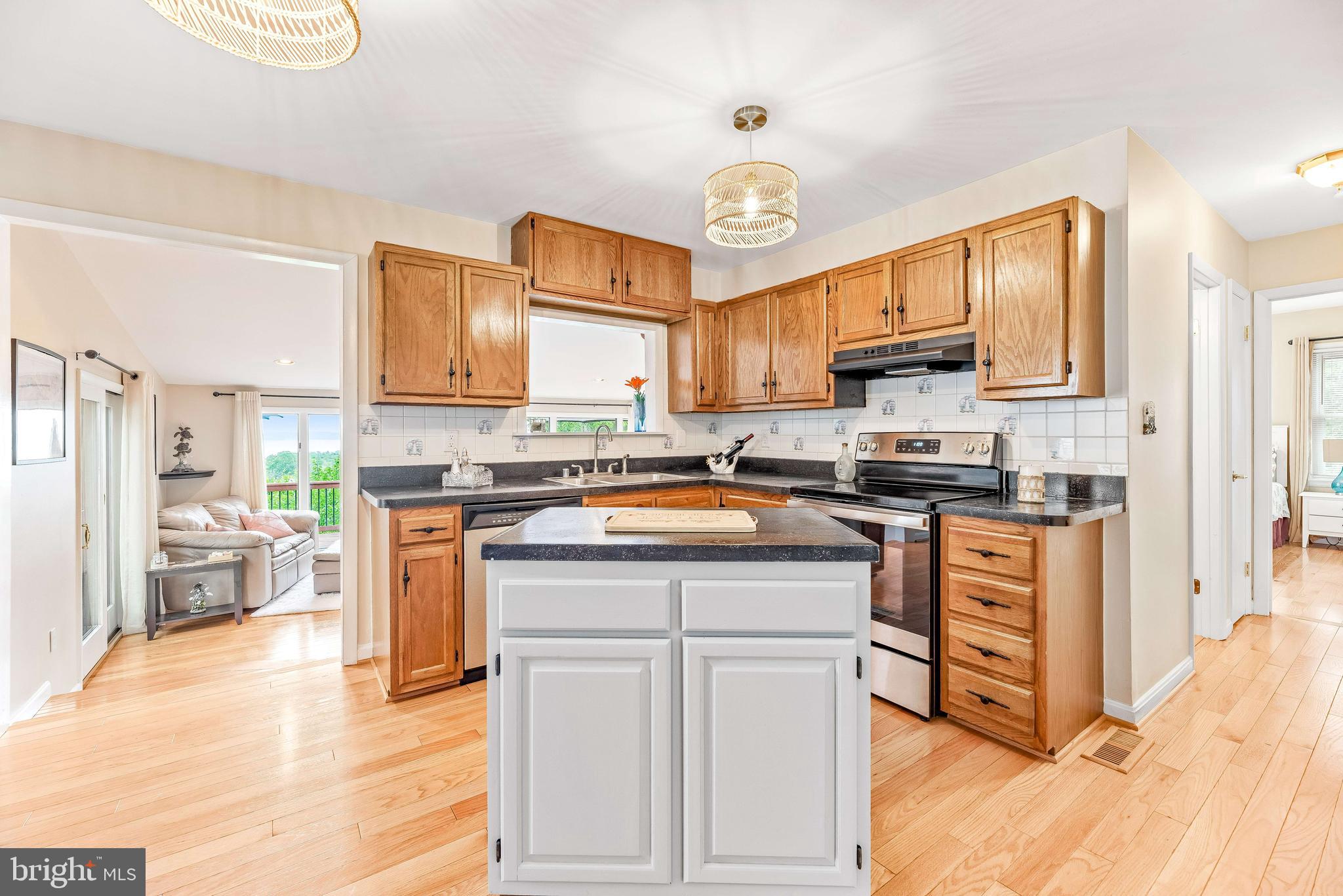 RIVERWOOD FARMS - Residential