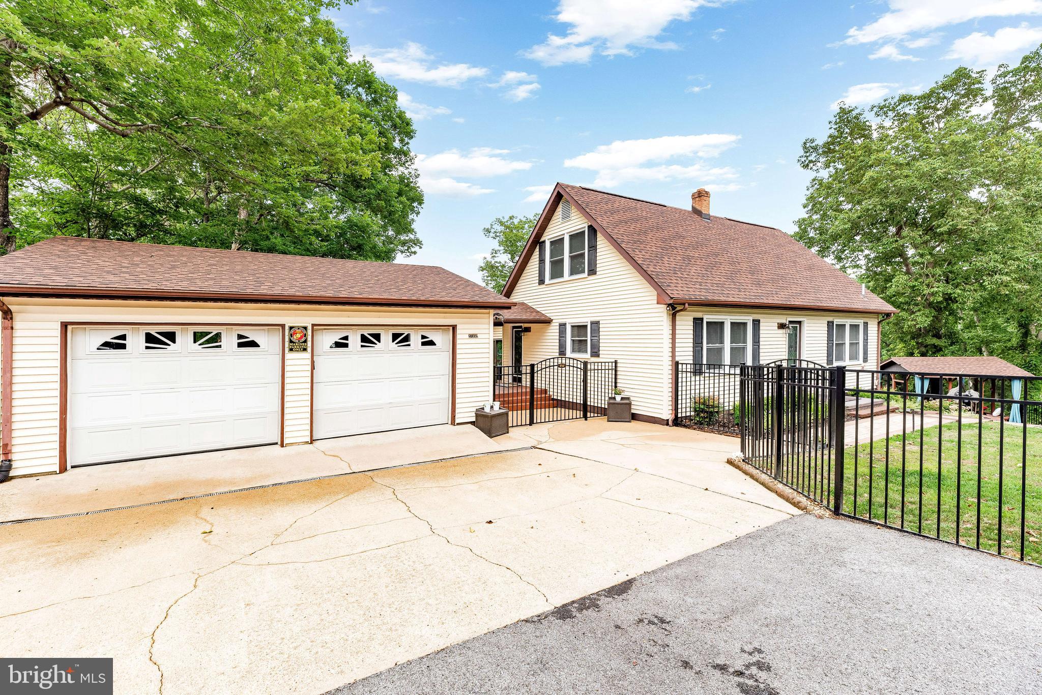 RIVERWOOD FARMS - Residential