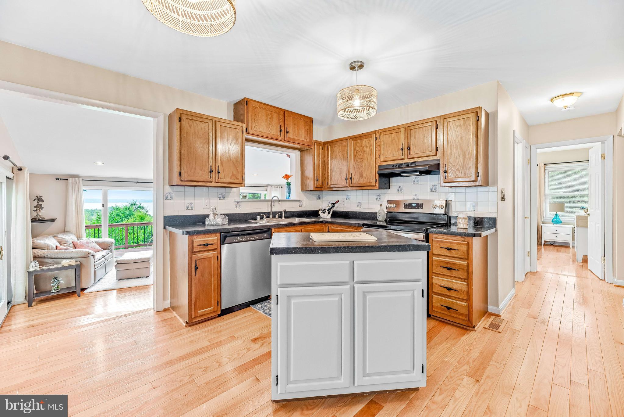 RIVERWOOD FARMS - Residential