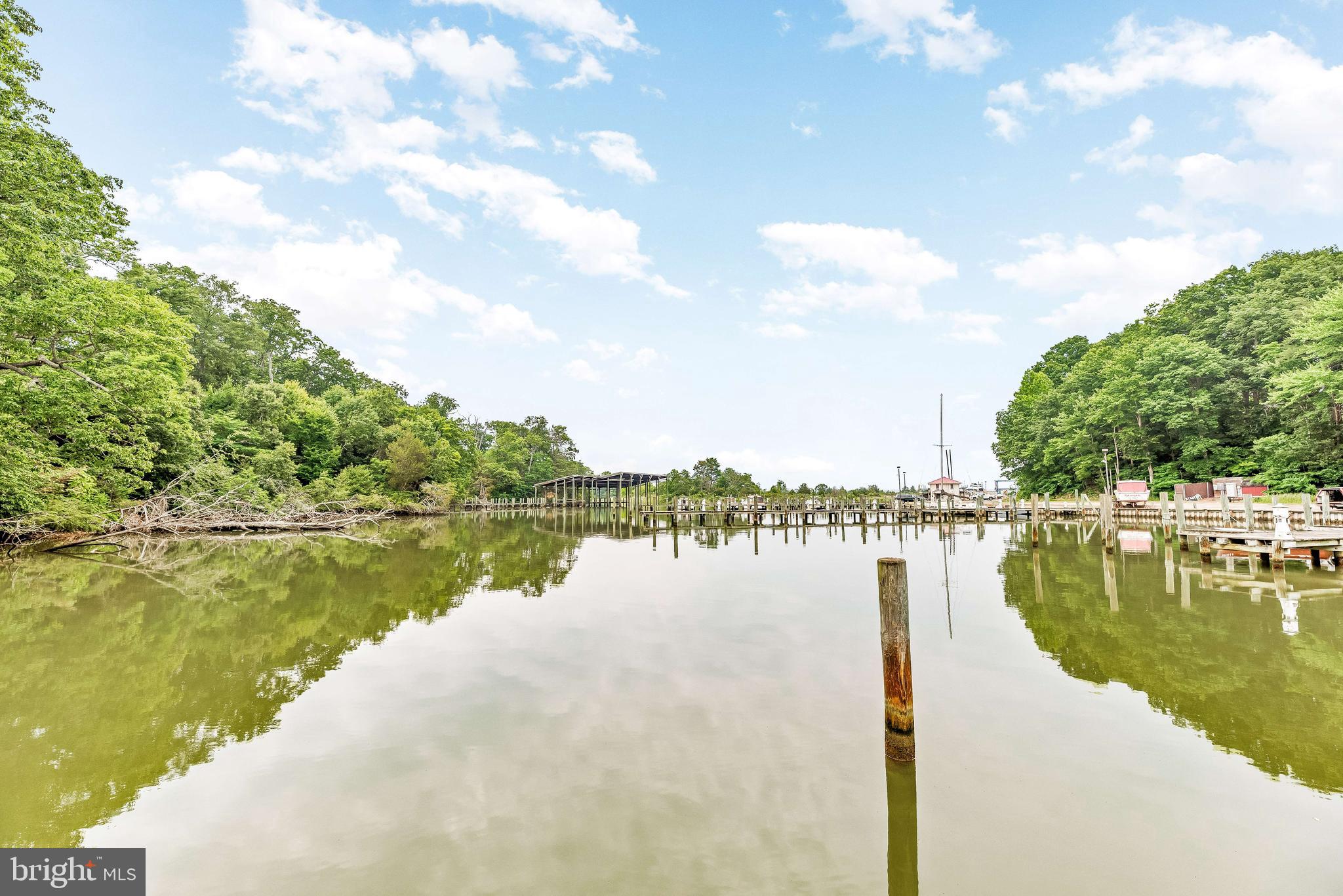 RIVERWOOD FARMS - Residential