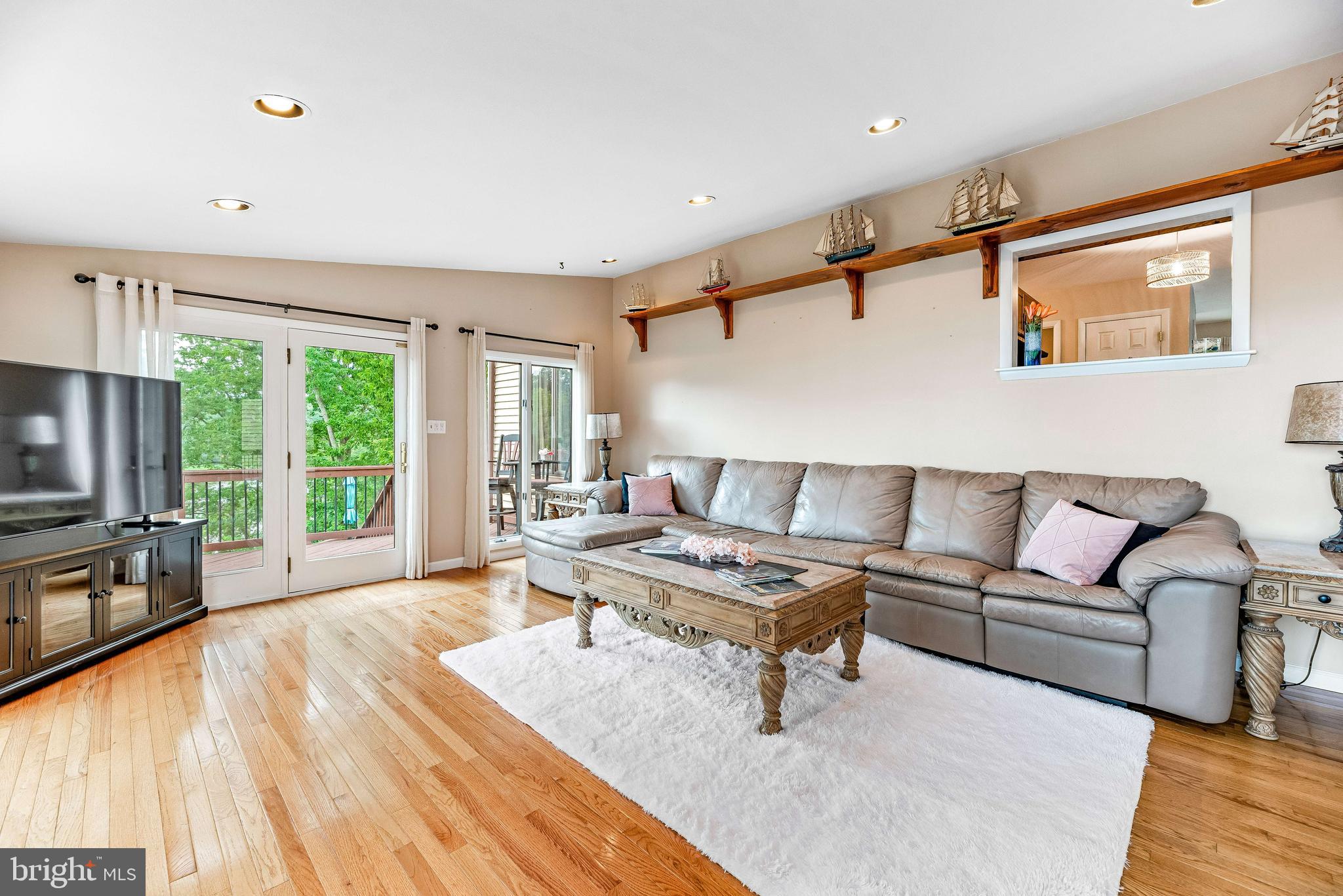 RIVERWOOD FARMS - Residential