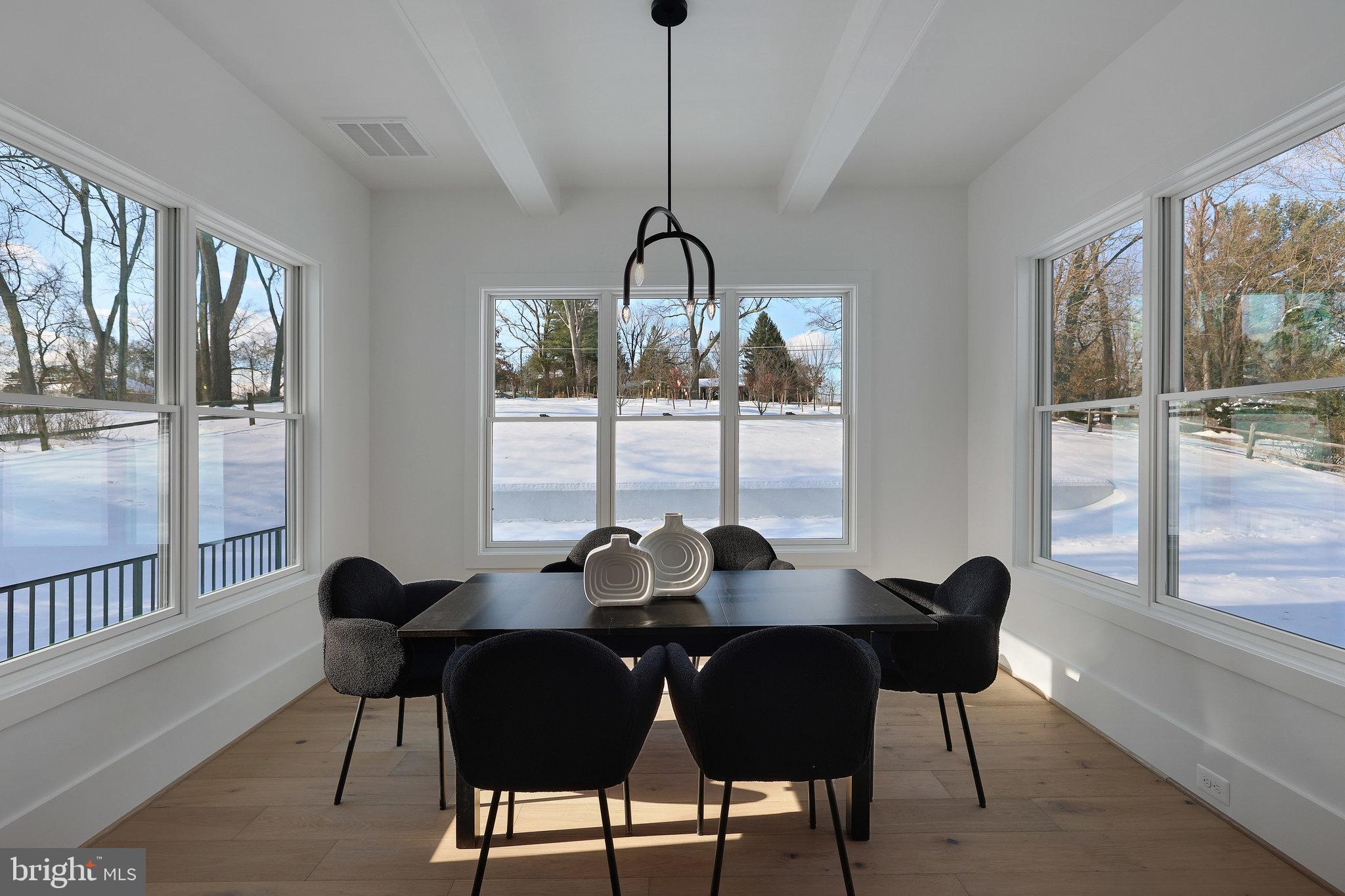 MANTUA - Residential