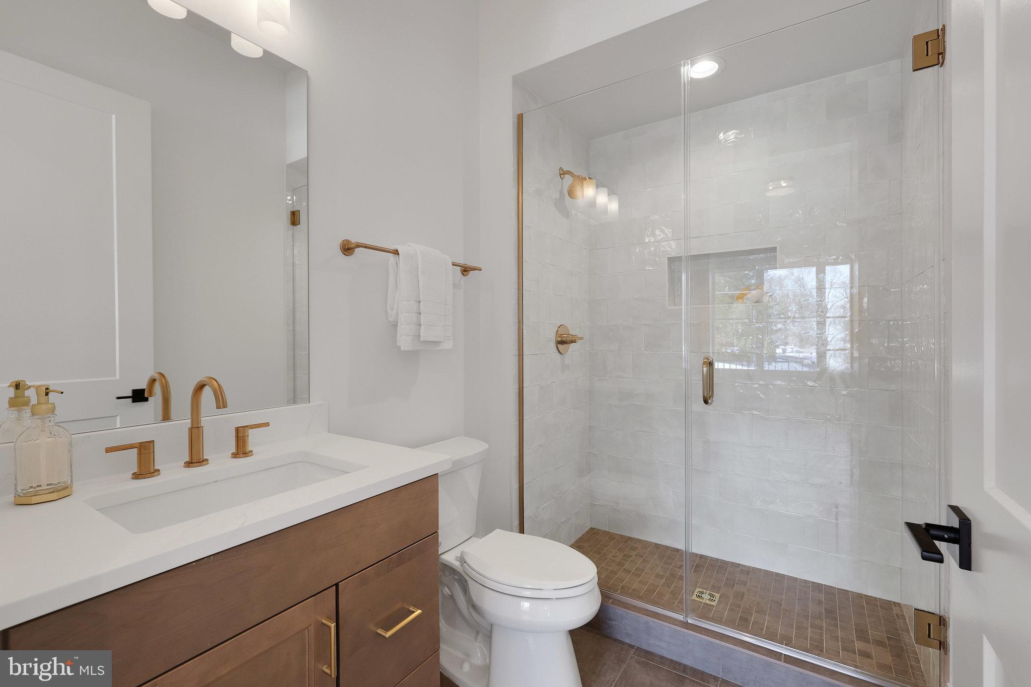 MANTUA - Residential