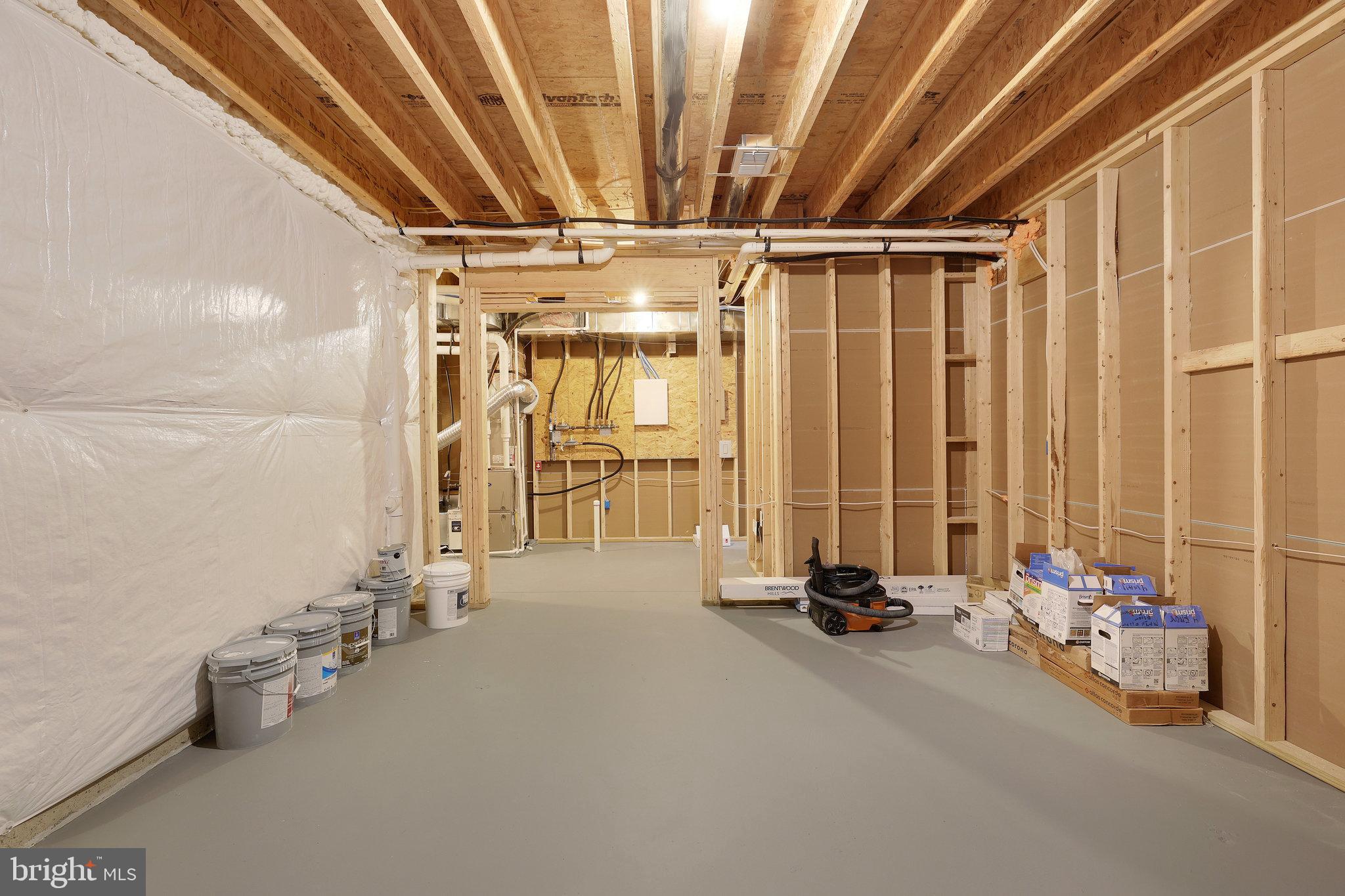 MANTUA - Residential