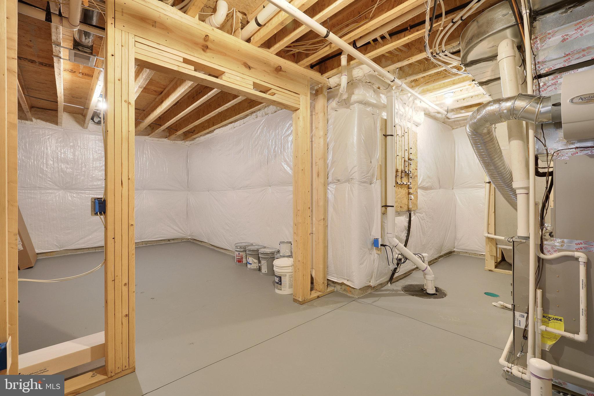 MANTUA - Residential