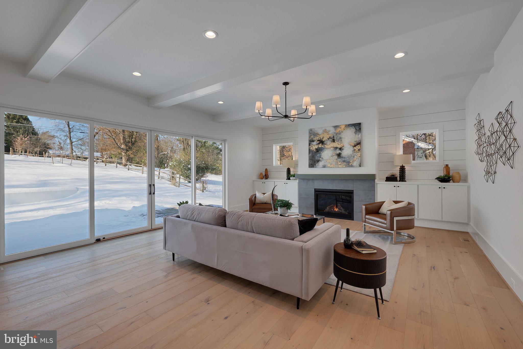 MANTUA - Residential