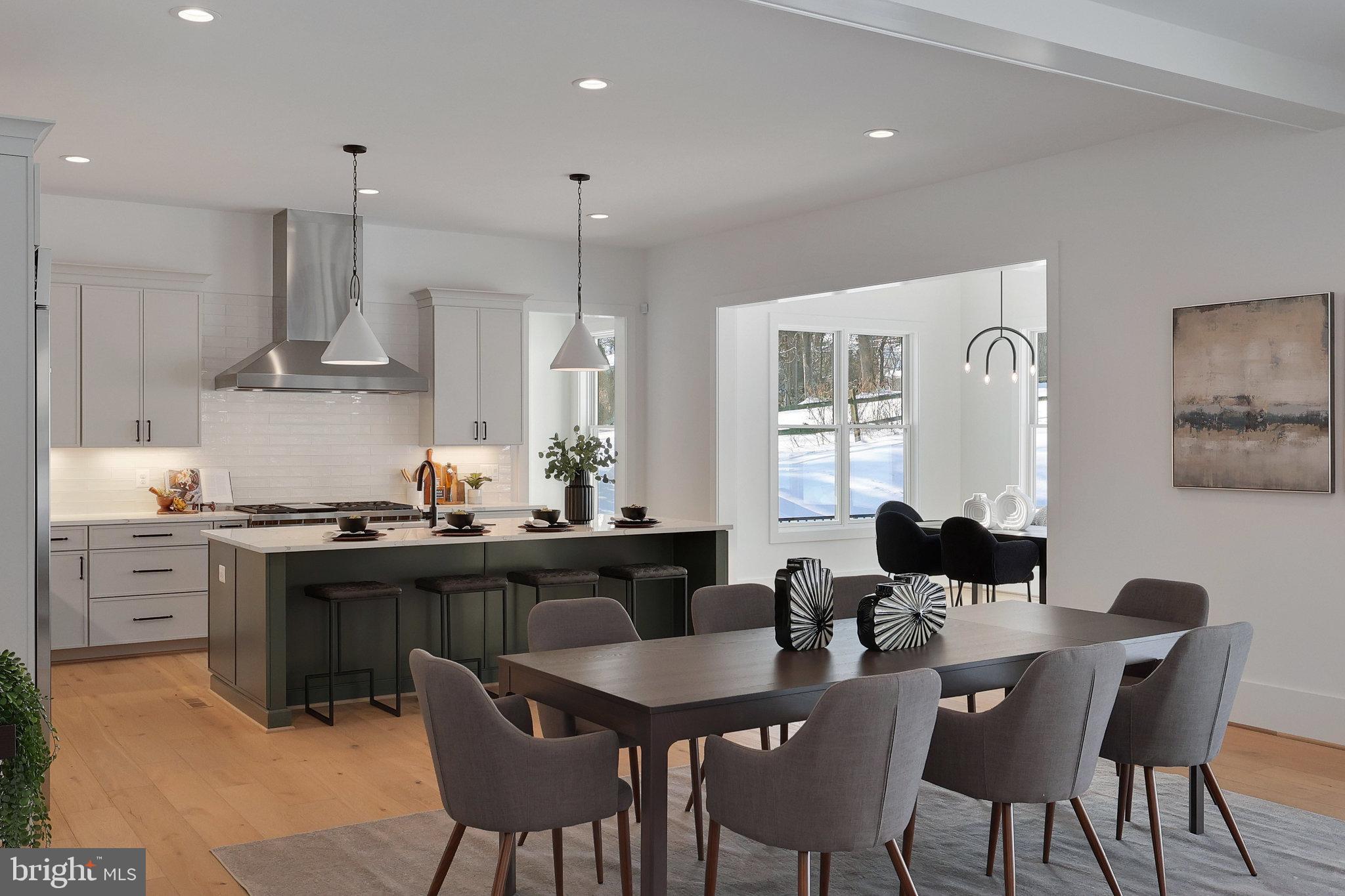 MANTUA - Residential