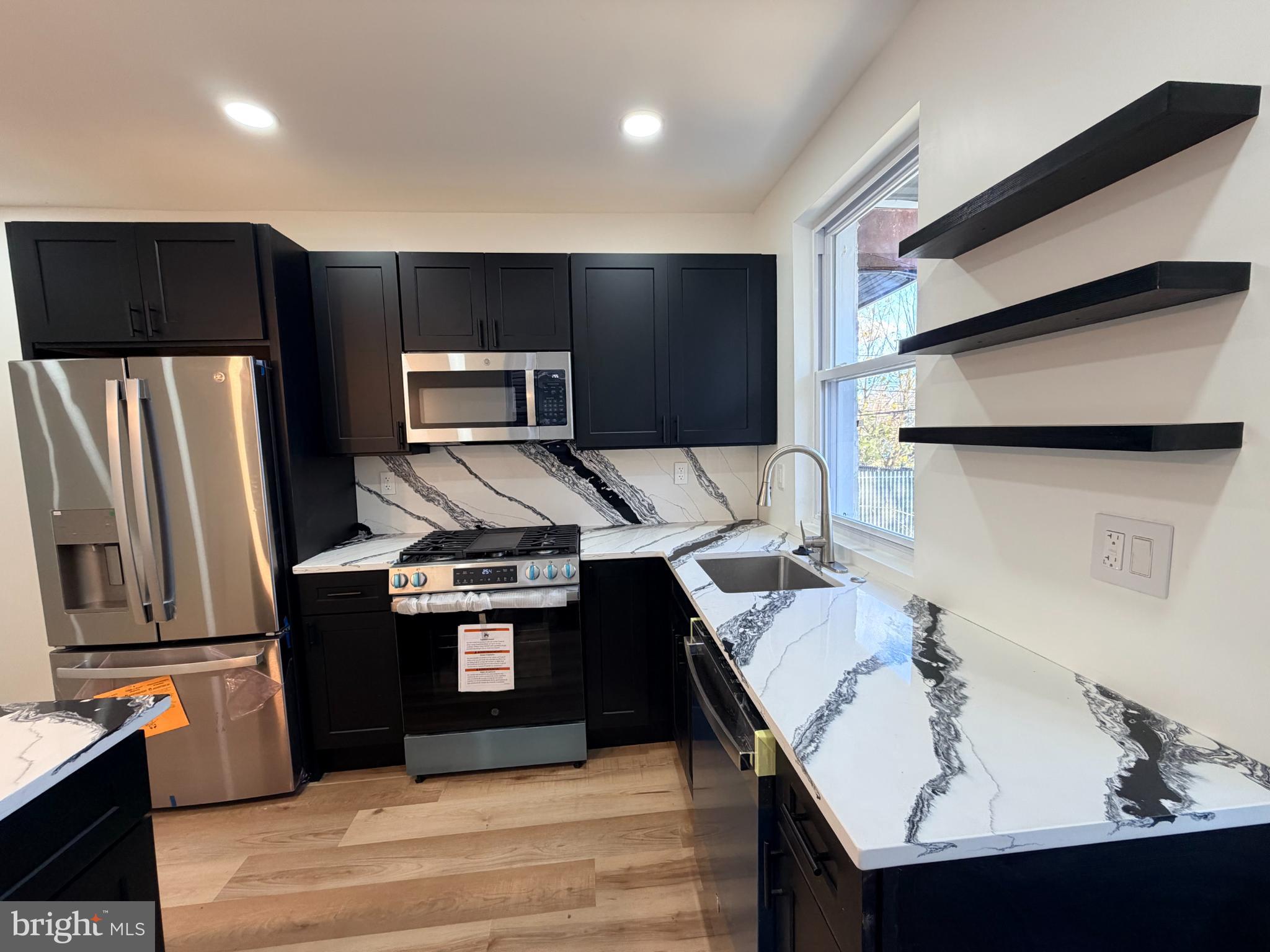 KINGSESSING - Residential