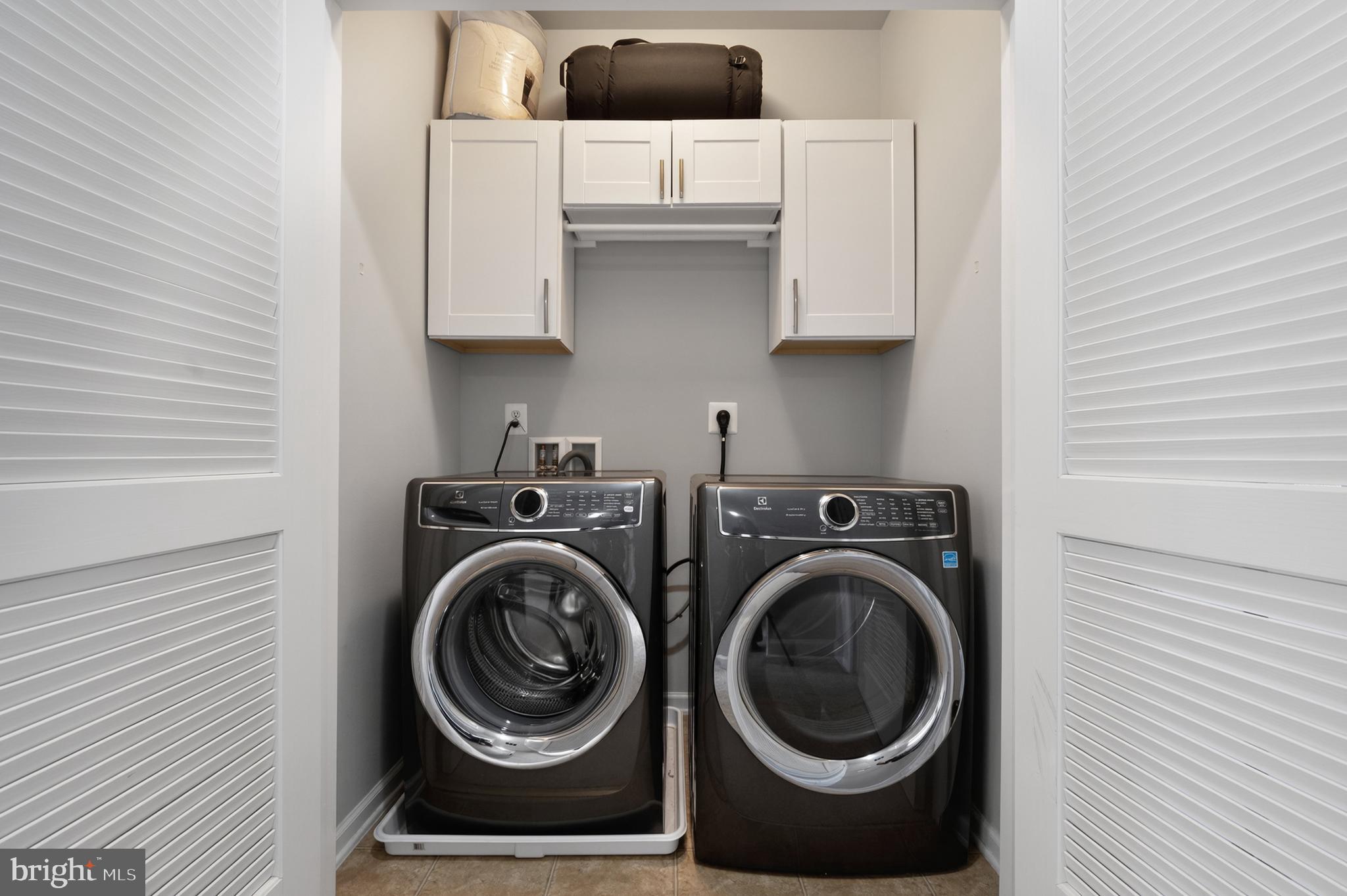 RESIDENCES AT BRAMBLETON - Residential