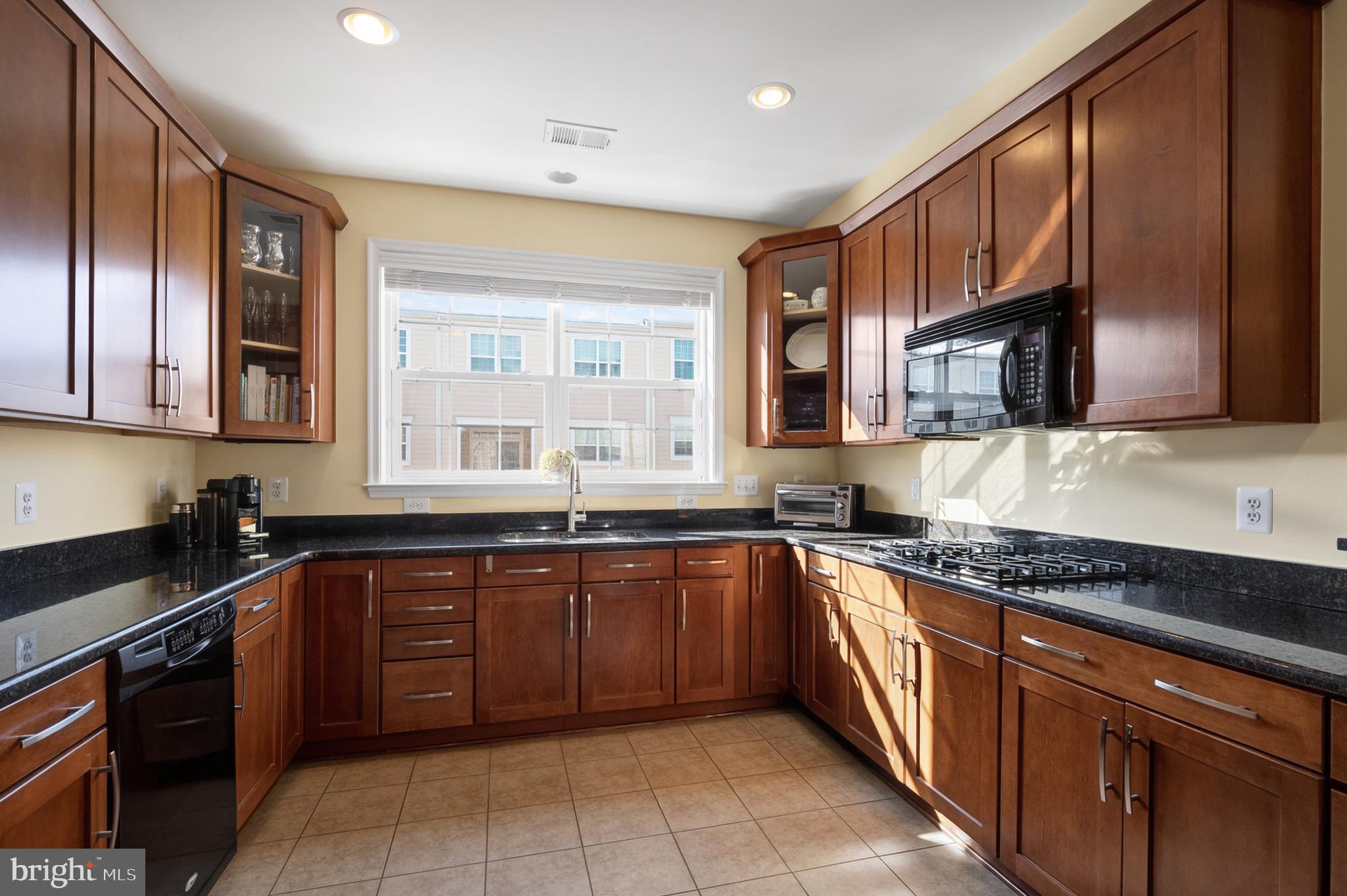 RESIDENCES AT BRAMBLETON - Residential