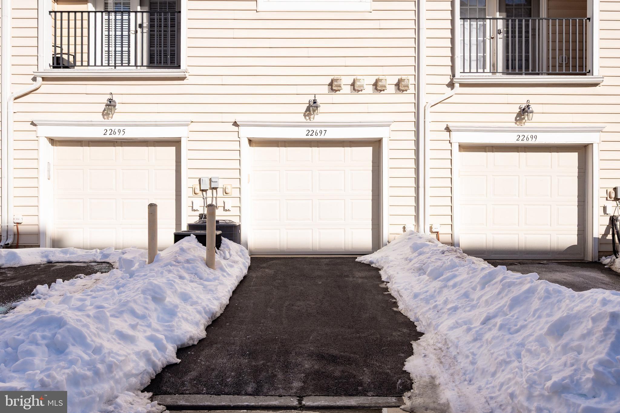 RESIDENCES AT BRAMBLETON - Residential