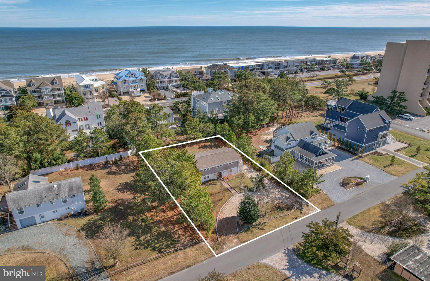 NORTH SHORES - Residential