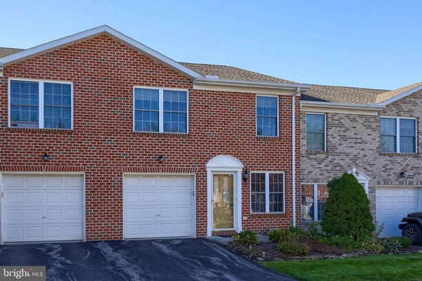 3564 MARK DR, YORK, PA 17402 - Image 34208e47e0b9af39c8ba1ee64bd4e0c4/2711008399