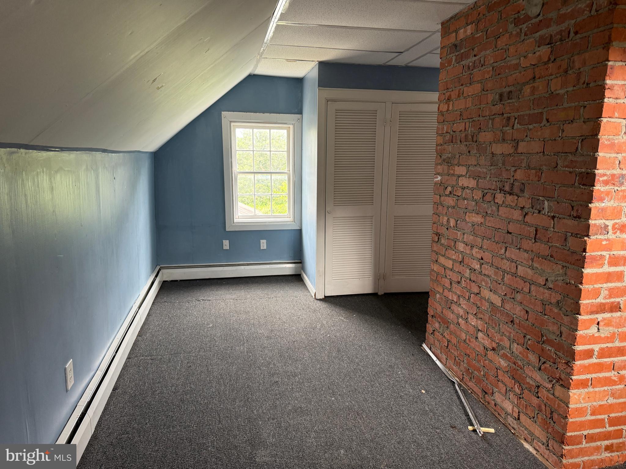 KINGSVILLE - Residential