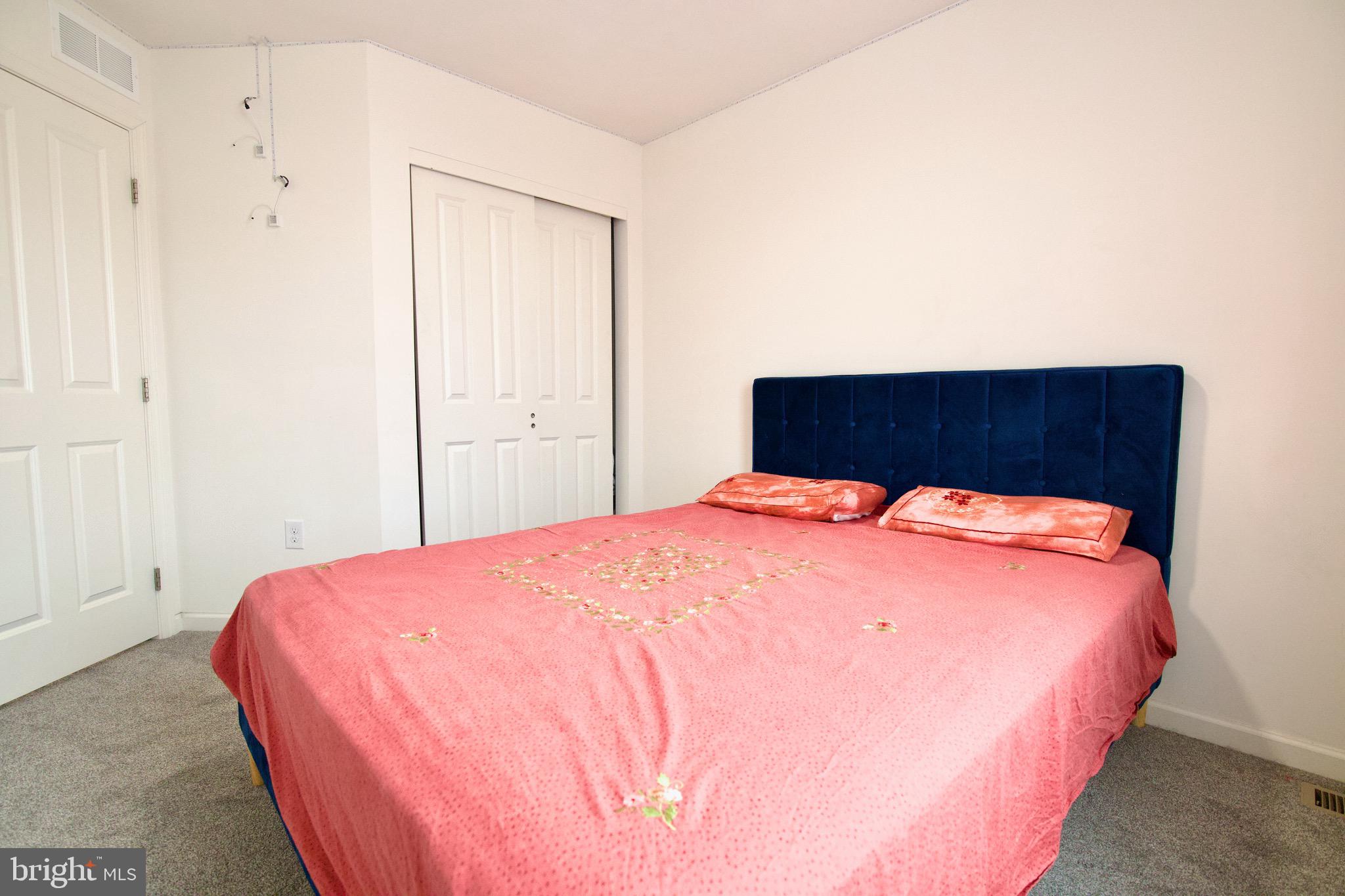 WINDING HILLS - Residential