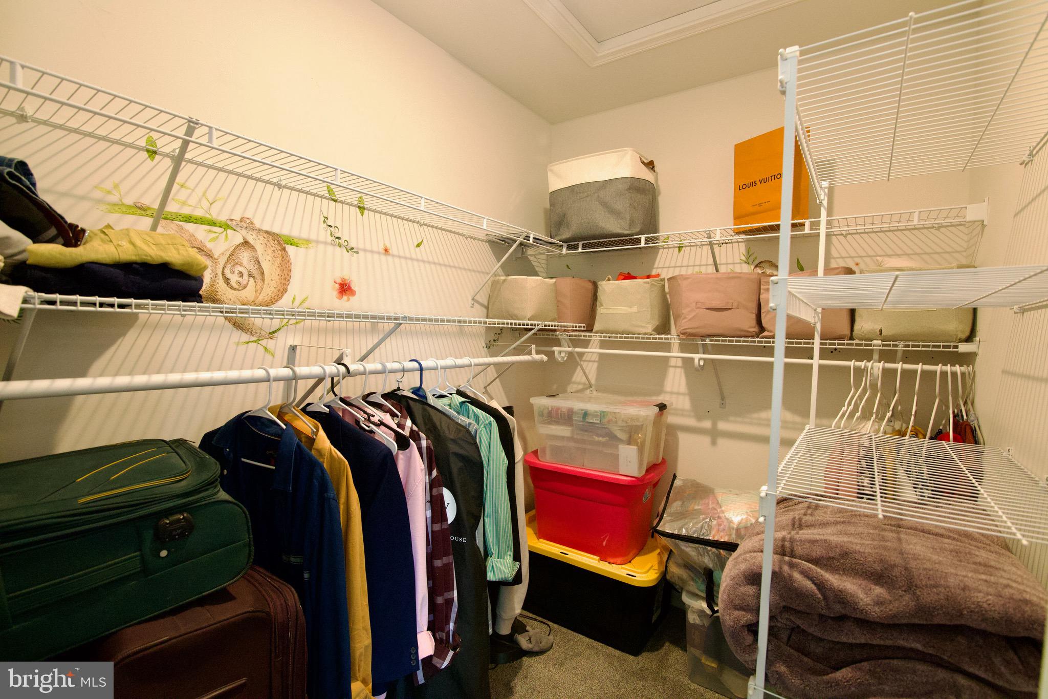 WINDING HILLS - Residential