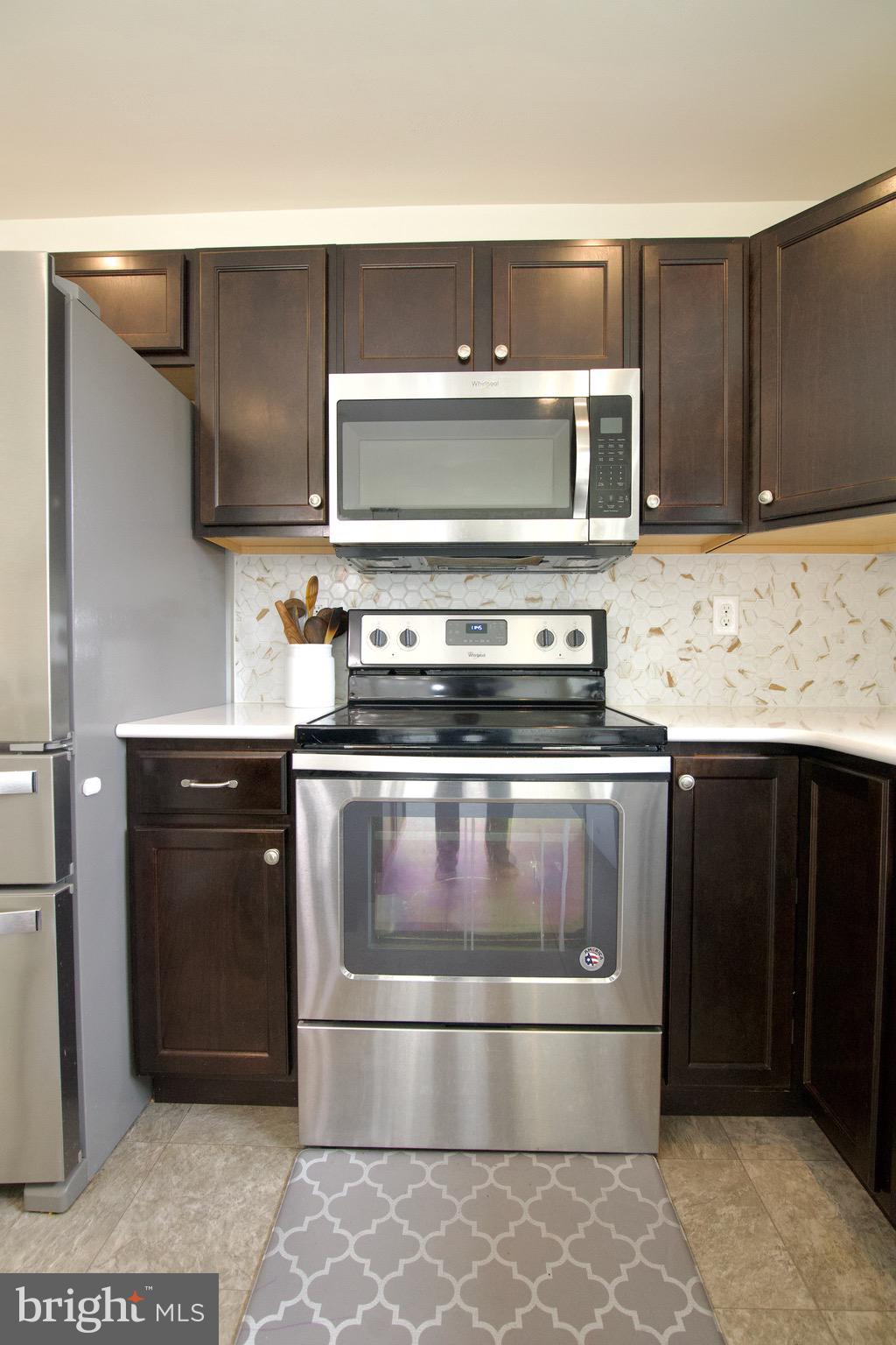 WINDING HILLS - Residential