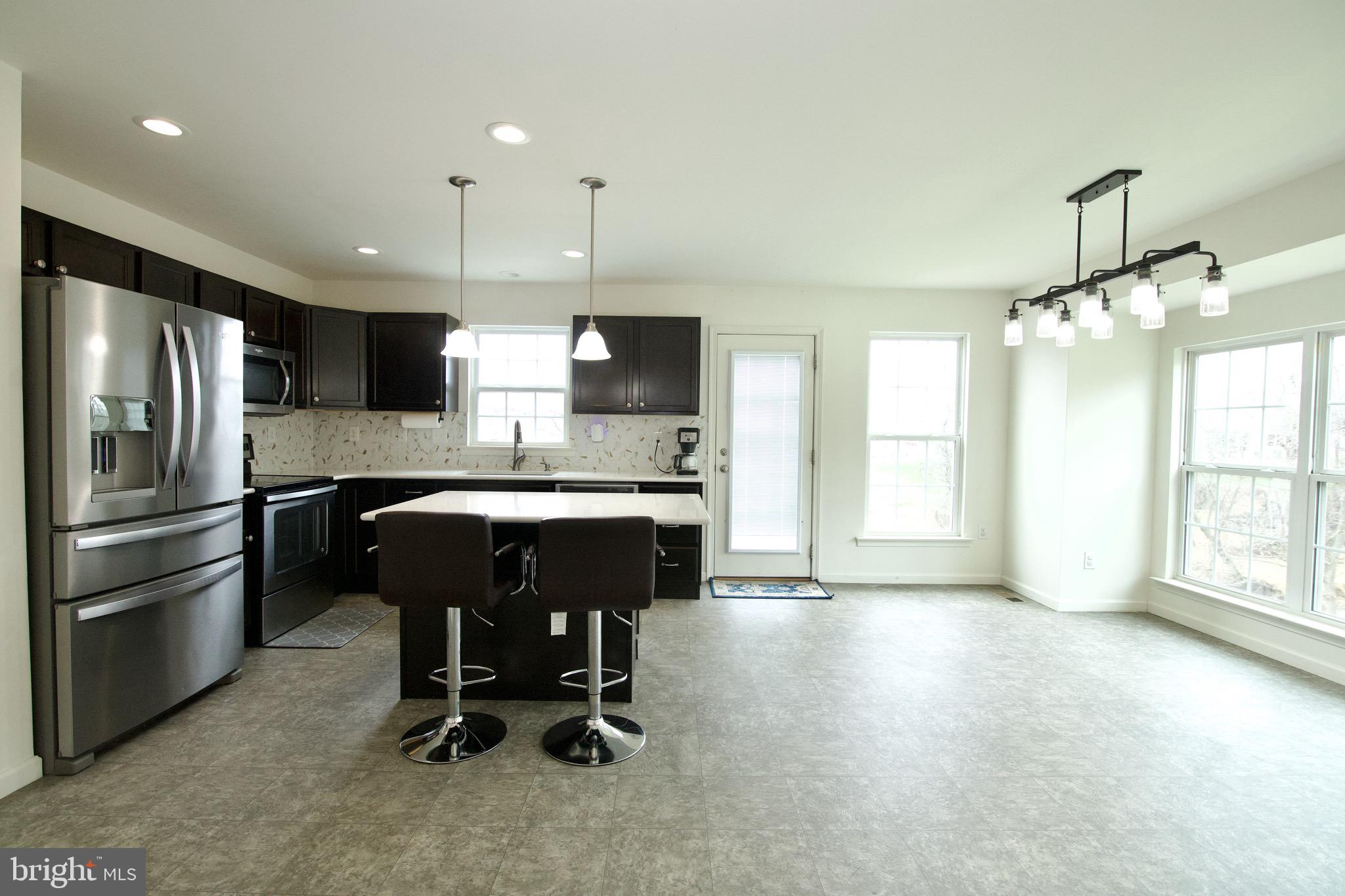 WINDING HILLS - Residential