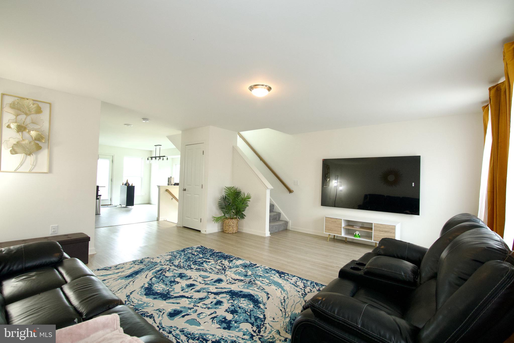 WINDING HILLS - Residential