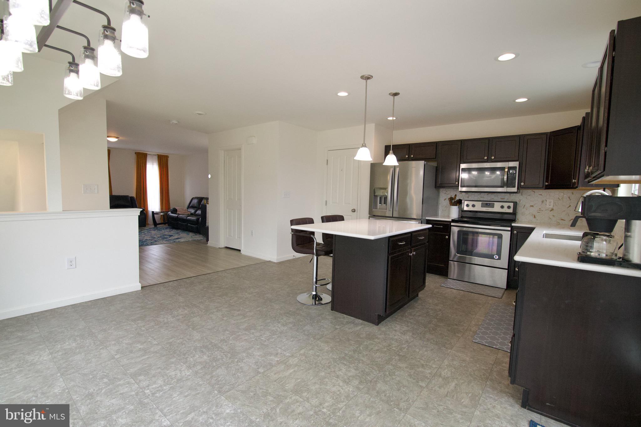 WINDING HILLS - Residential