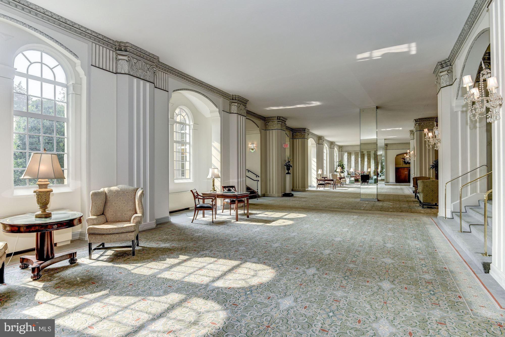 4000 CATHEDRAL AVENUE NW 736B