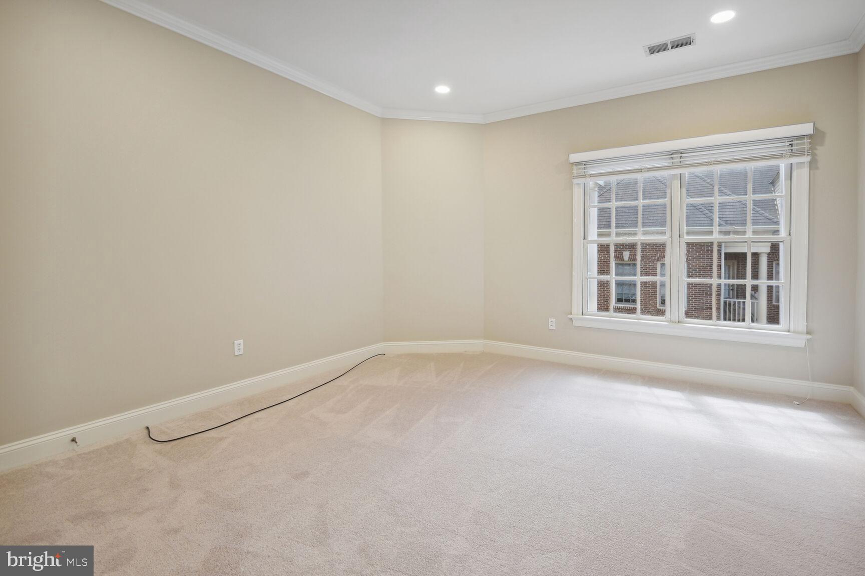 CHEVY CHASE MEWS - Residential