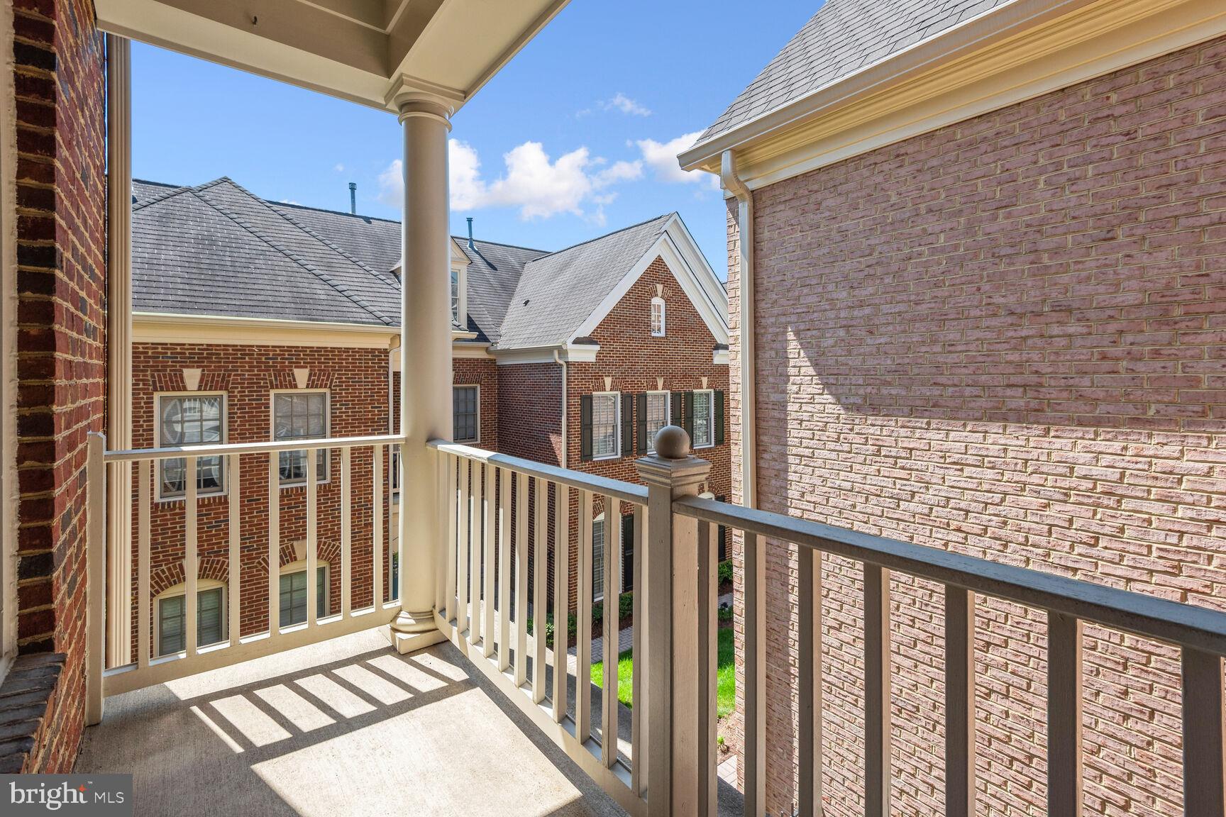 CHEVY CHASE MEWS - Residential