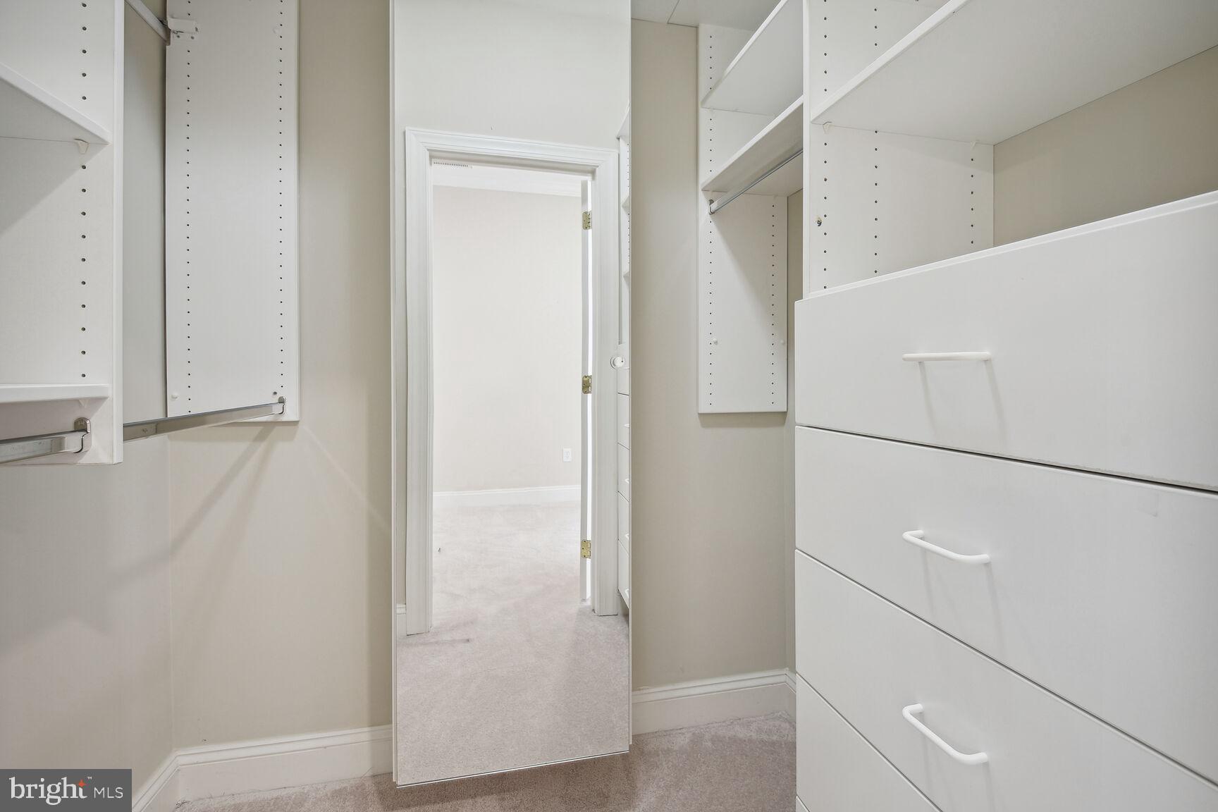 CHEVY CHASE MEWS - Residential