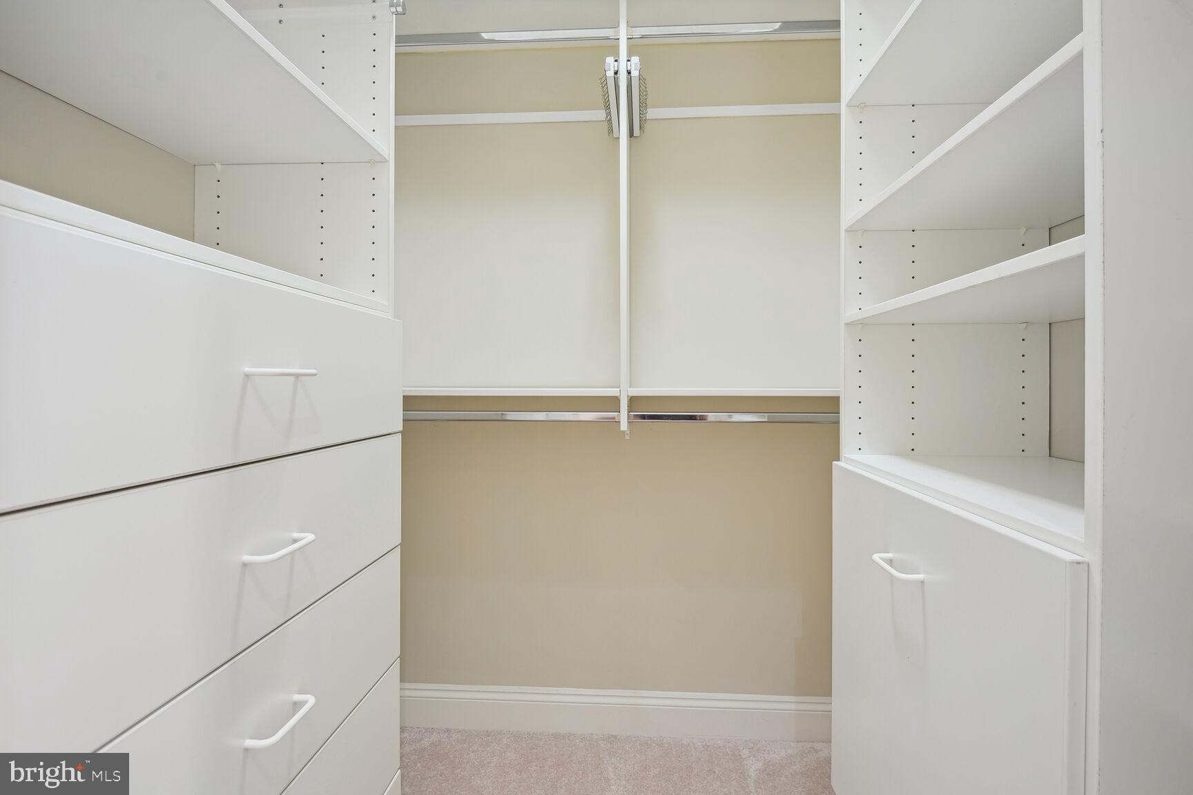 CHEVY CHASE MEWS - Residential